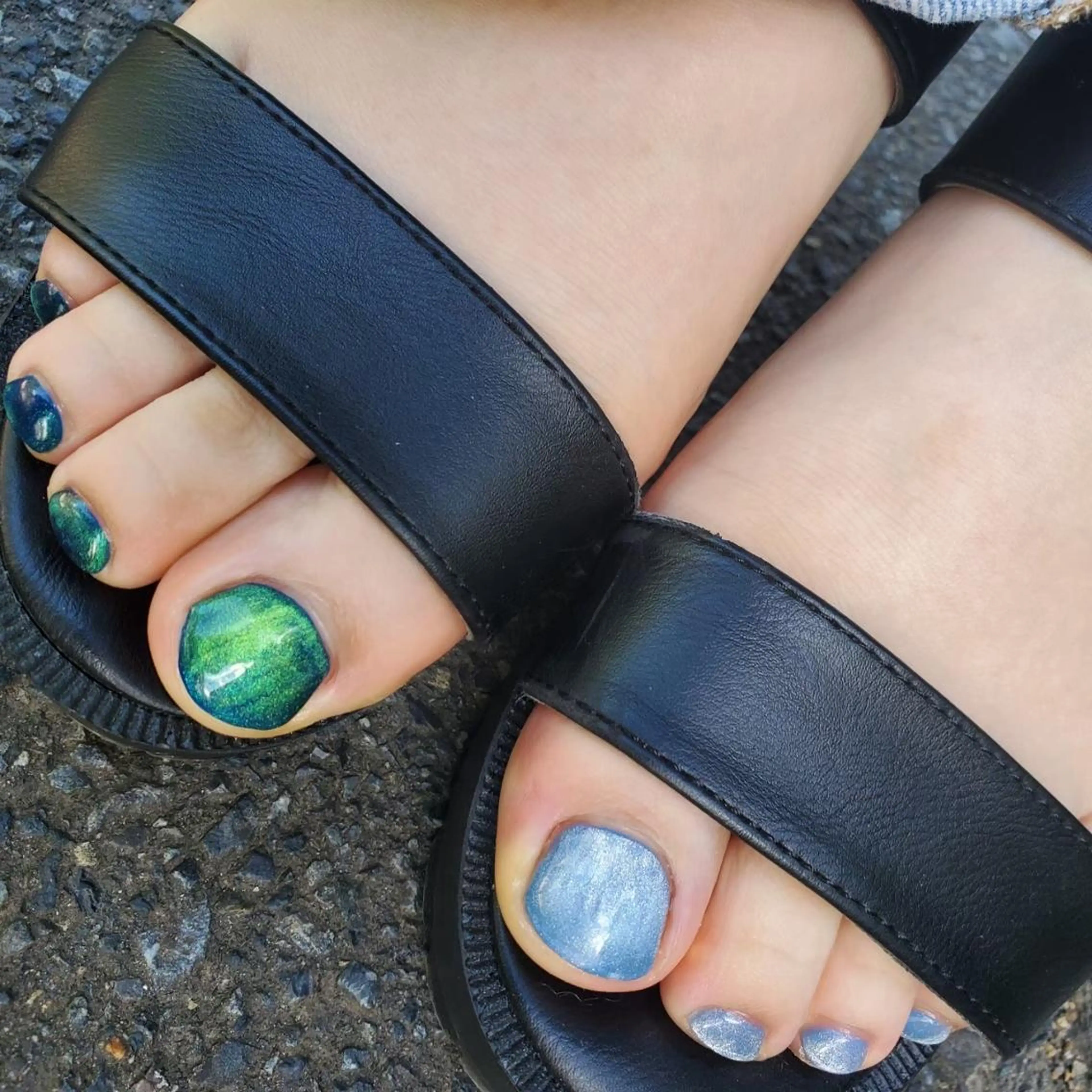 ネイル フットネイル Momo nailsTOKYOのネイルデザイン