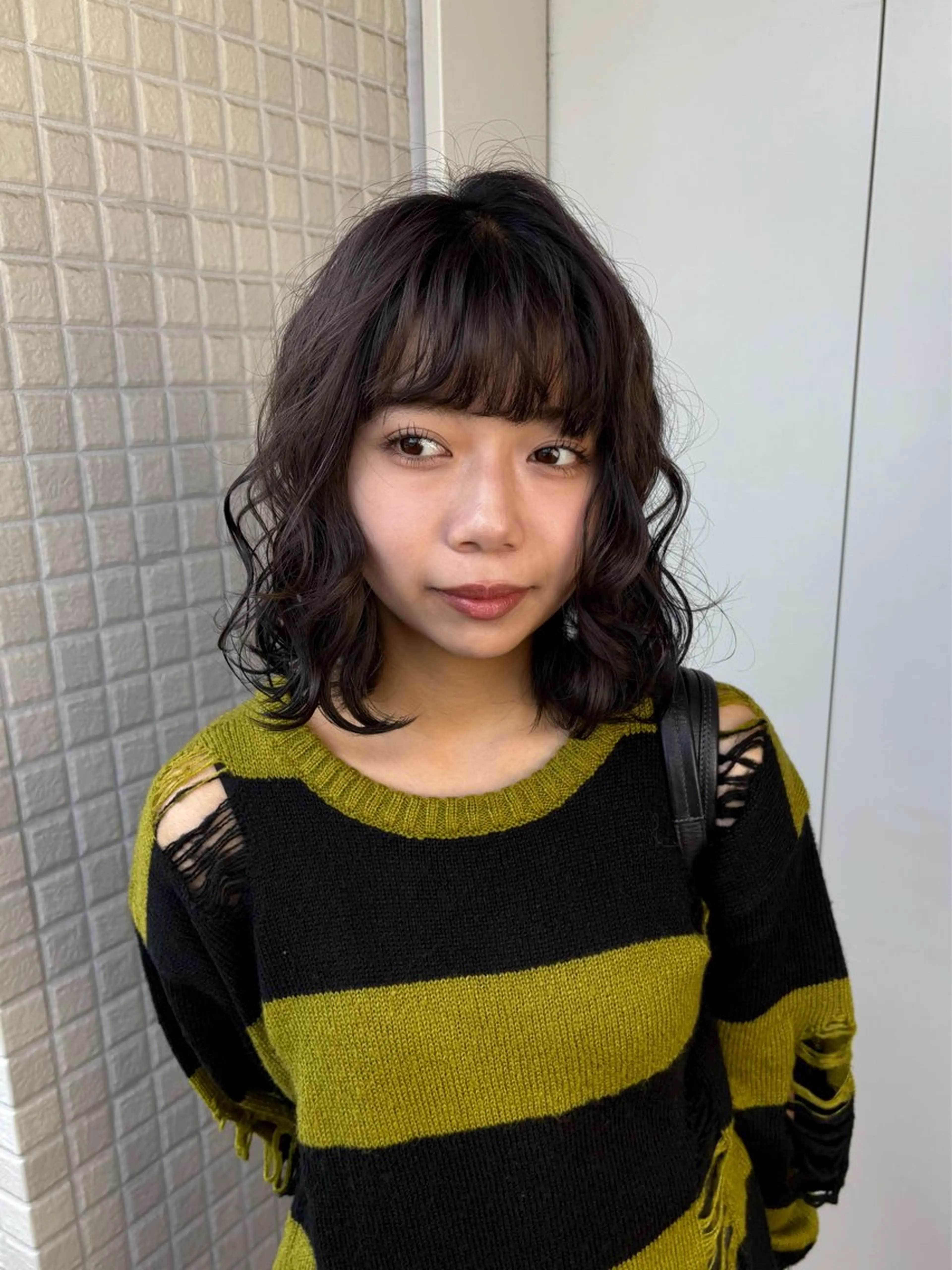 セミロング パーマ ☀️個性派/横浜パ ーマ/暖色/ミミのヘアスタイル