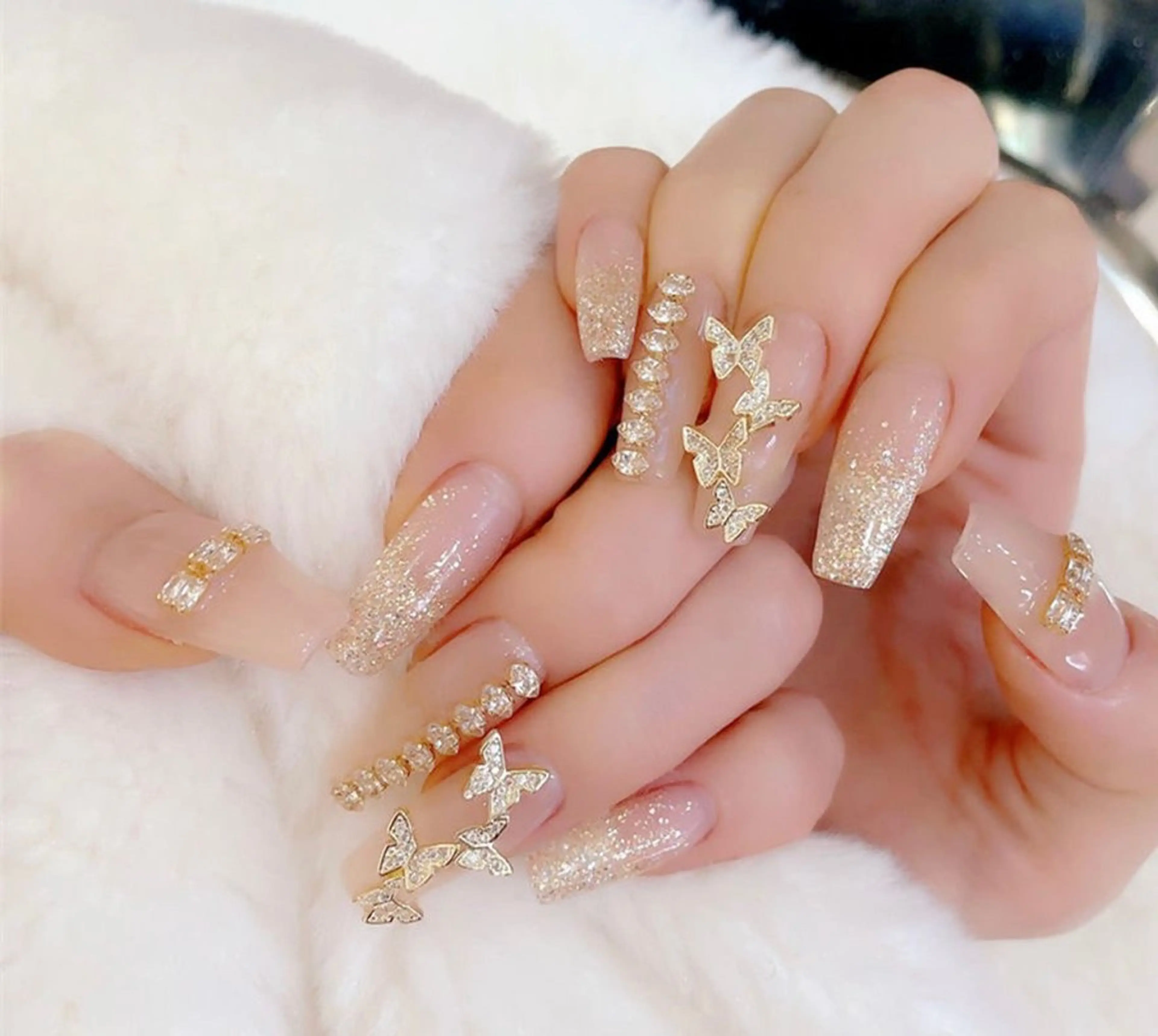 ネイル ハンドネイル ネイルサロン lotusのネイルデザイン