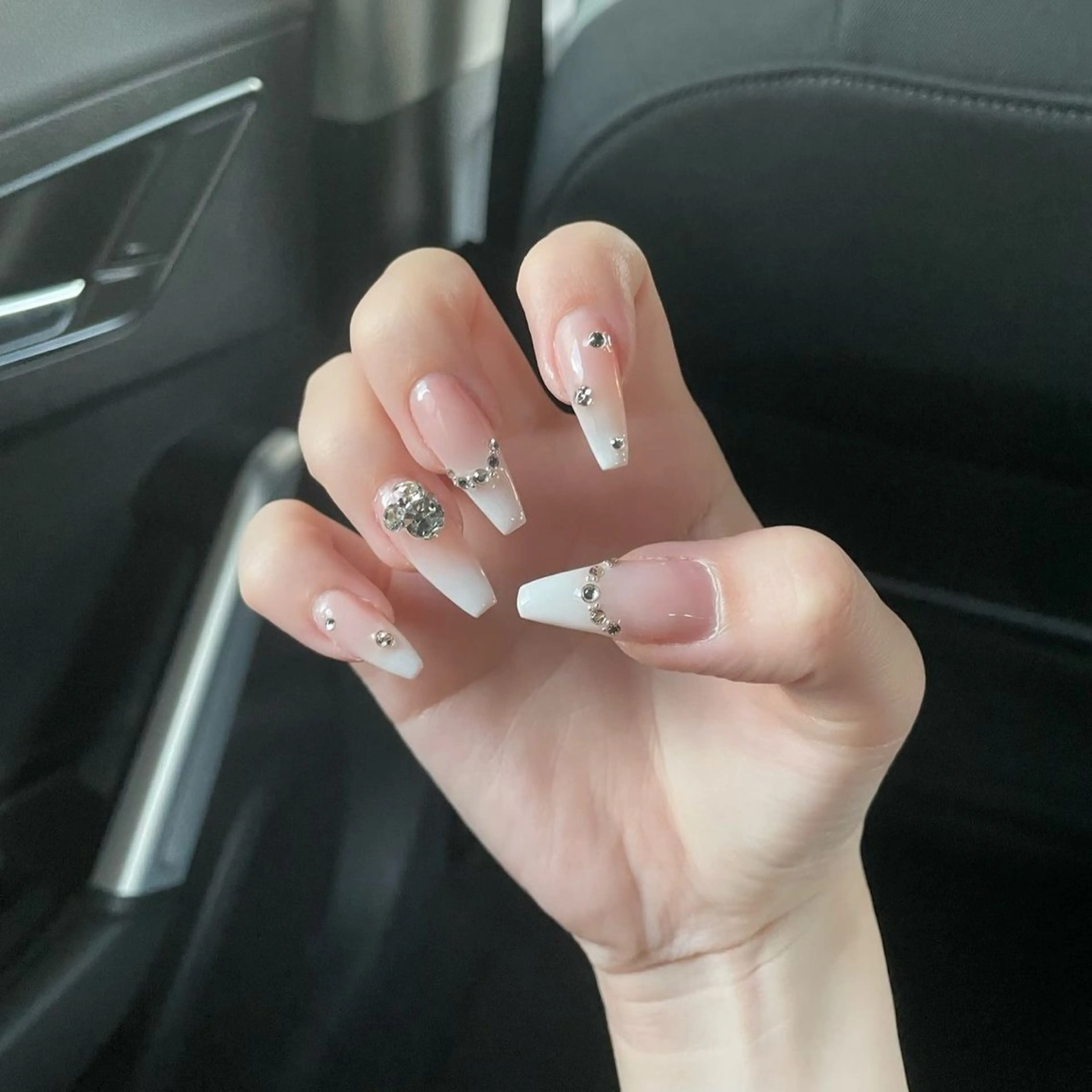 ネイル 韓国ネイル 持ち込み ハンドネイル RINN ANA.CHUOのネイルデザイン