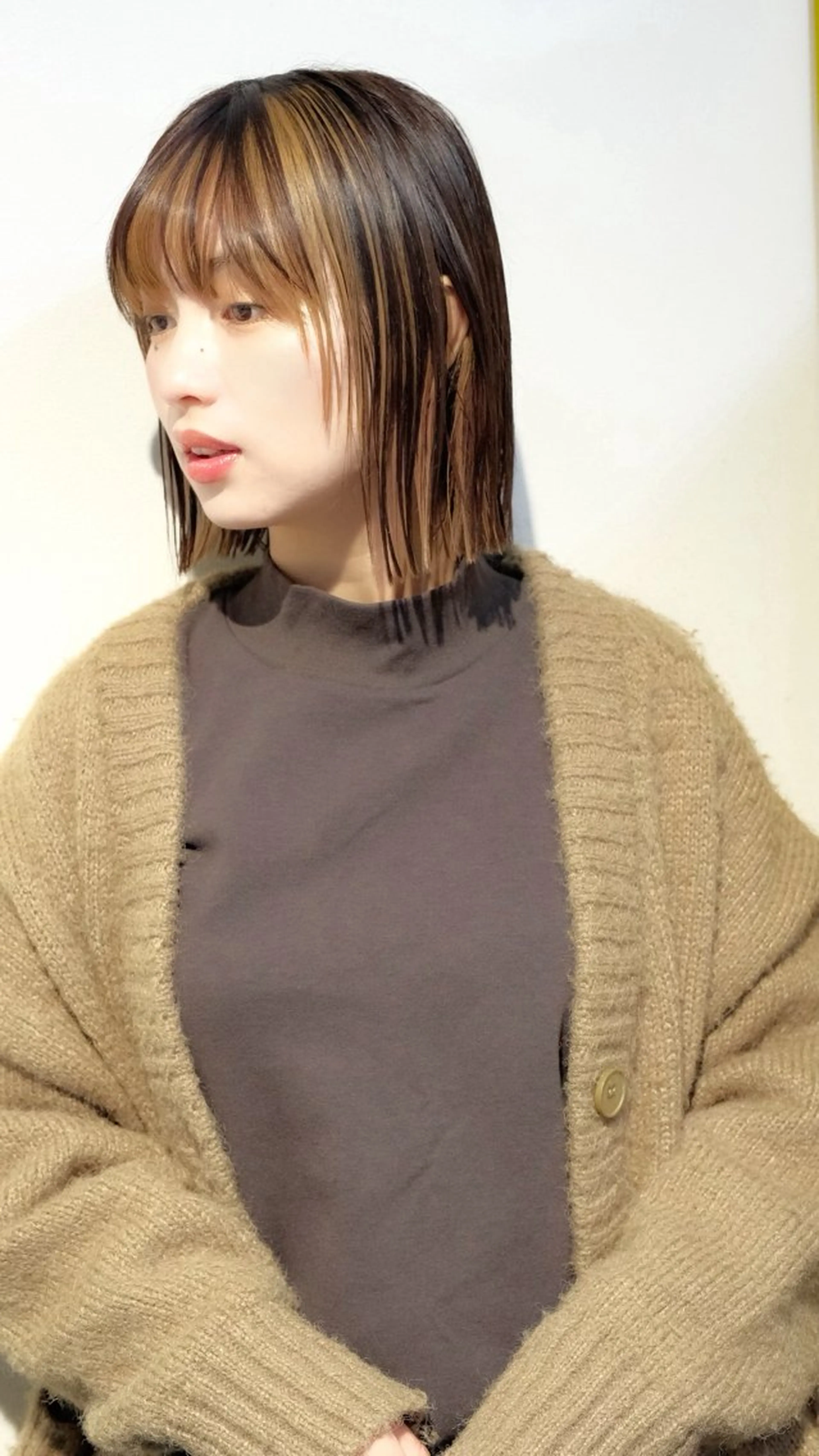 ミディアム カラー ブリーチ 透明感カラー ブリーチなしカラー ボブ 縮毛矯正 カット ヘアカラー トリートメント 竹内啓太 ボブのヘアスタイル