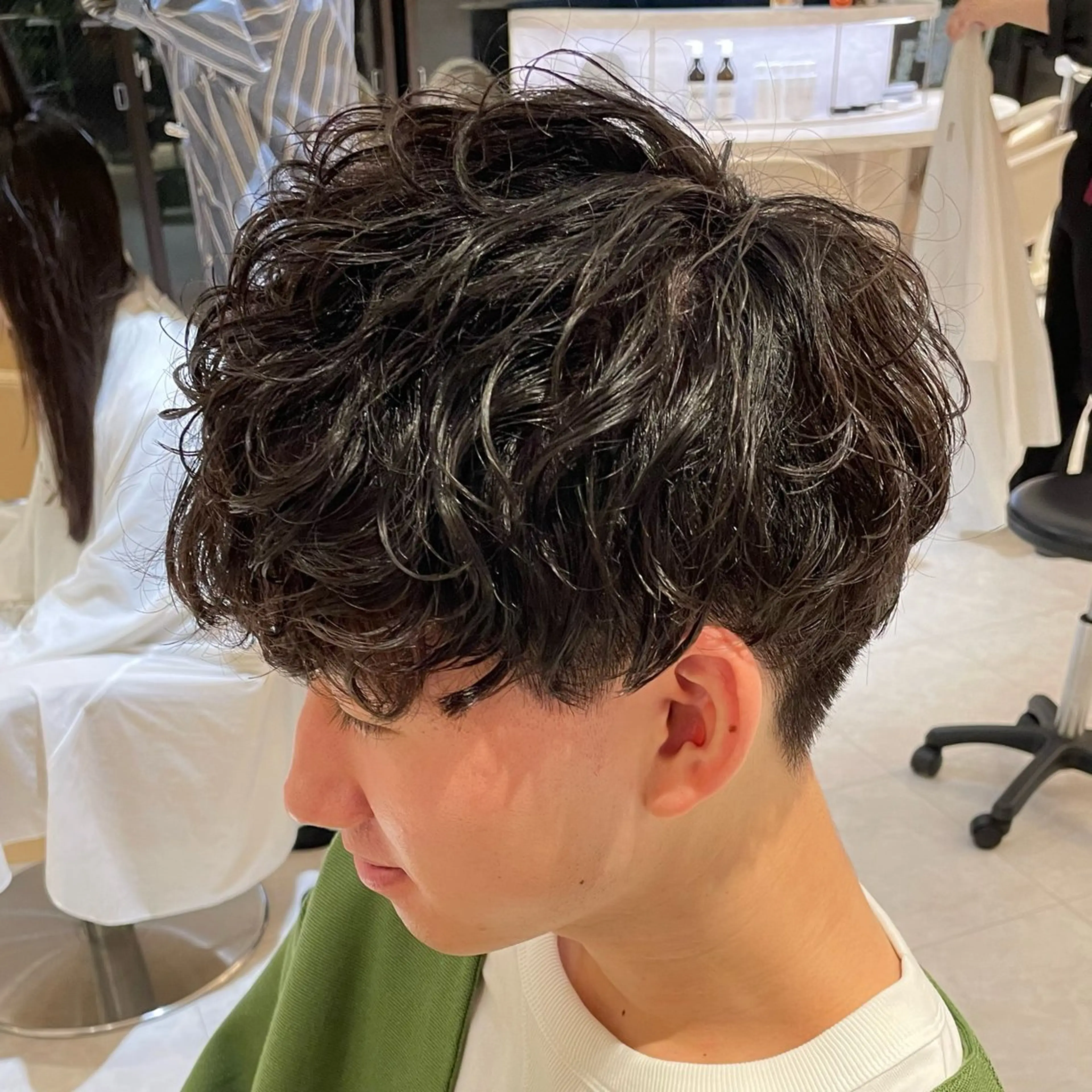 ショート パーマ メンズ 波巻きパーマ メンズ専門美容師✂︎ 大庭勝己のヘアスタイル