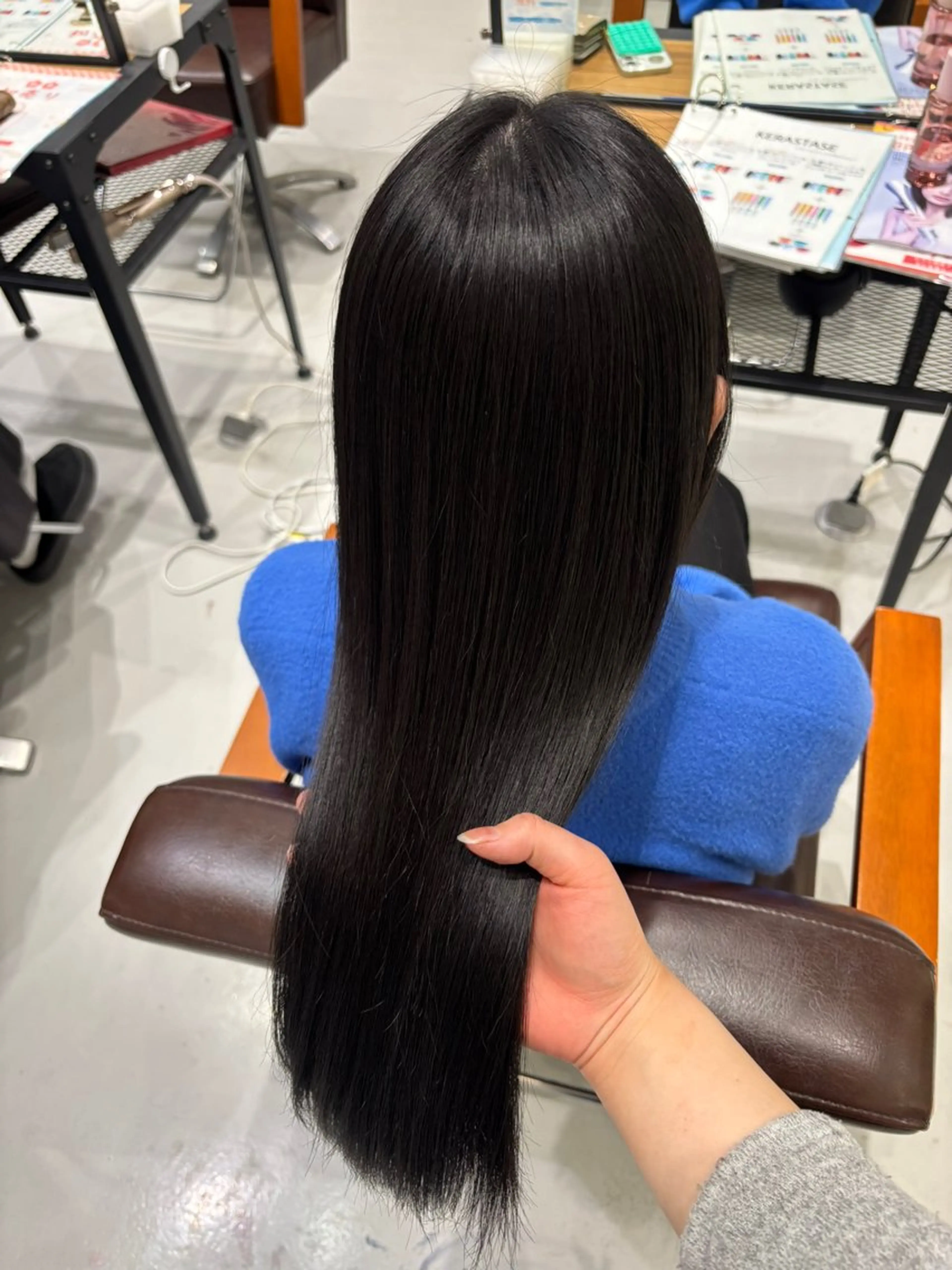 《3名様限定》ワンカラー＋プラチナトリートメント(口コミ書いてくださった方限定の特典付きメニュー⭐️)の写真
