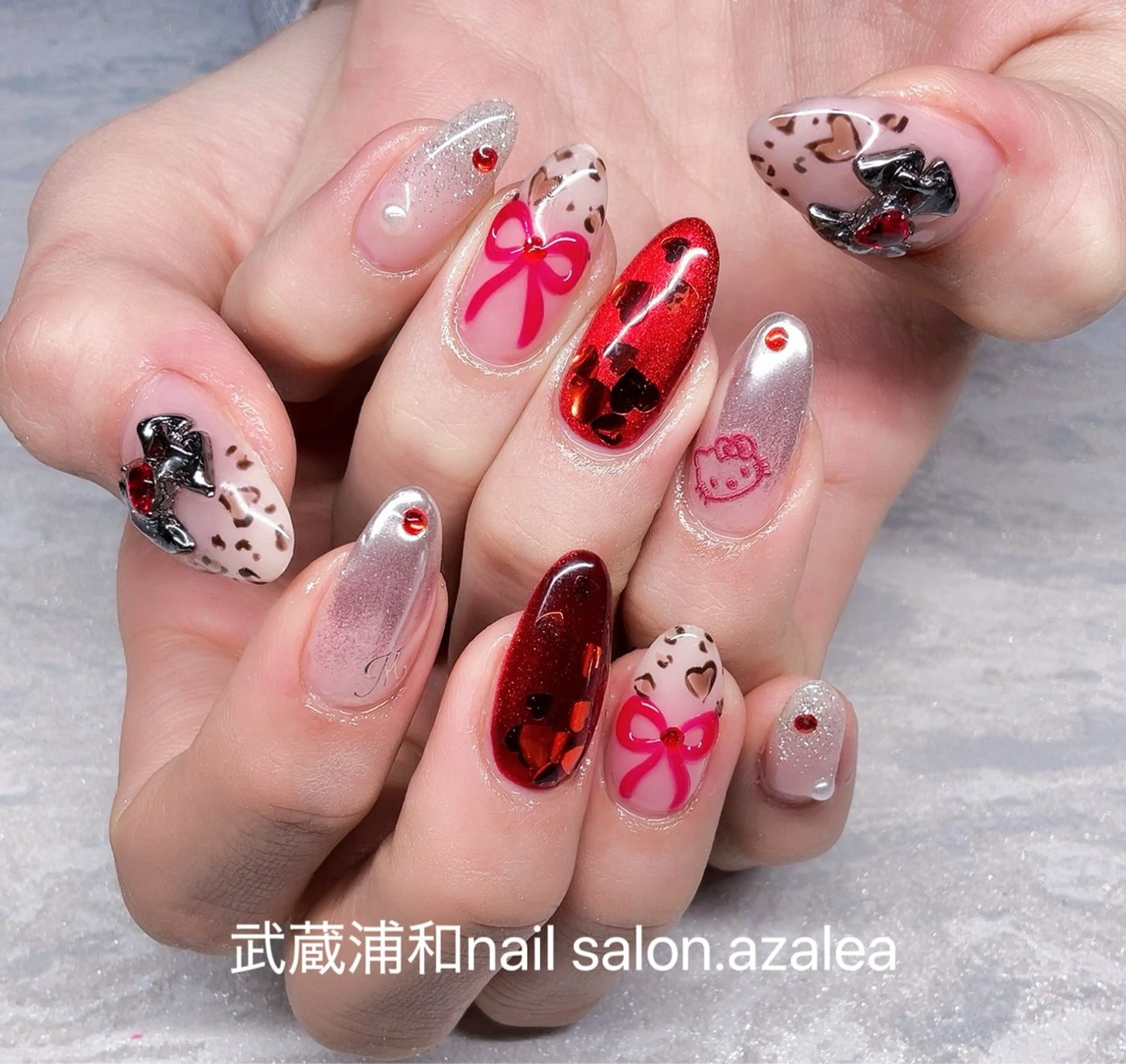 ネイル ハンドネイル R inのネイルデザイン