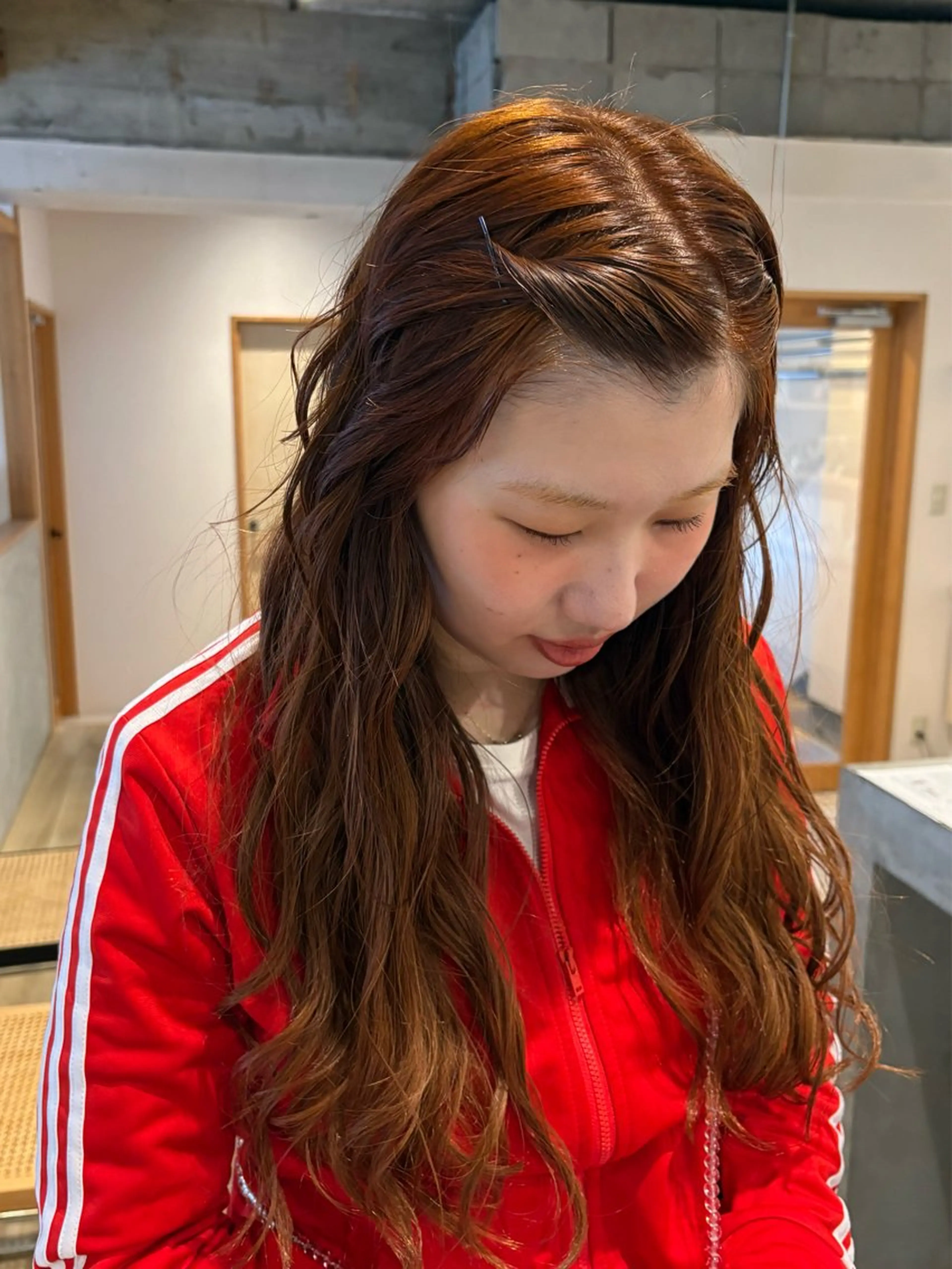 ロング カラー パーマ ブリーチ ブラウンカラー ダブルカラー ブリーチなしカラー オレンジ ヘアカラー ai ㅤのヘアスタイル