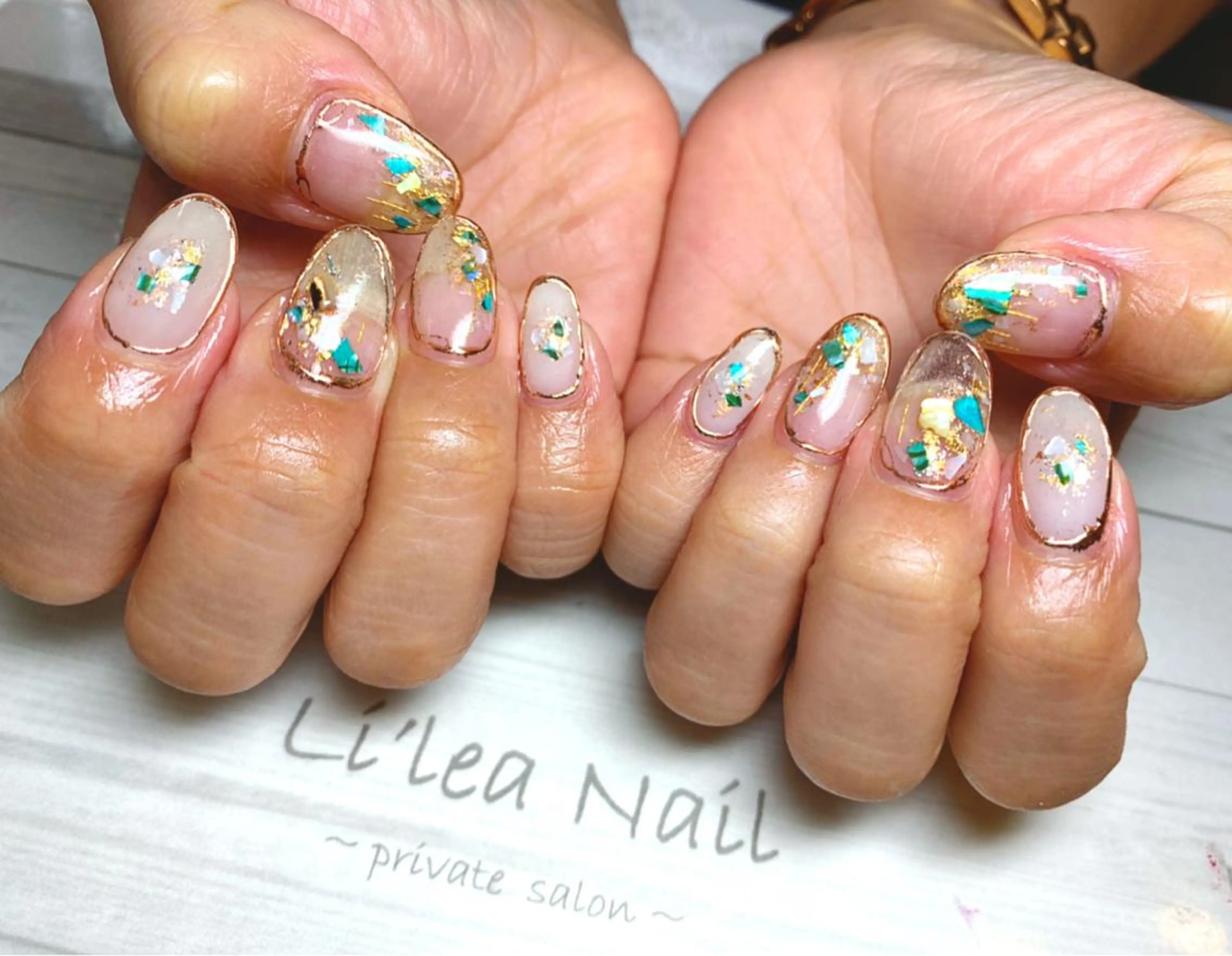 ネイル Li'leaNail AINAのネイルデザイン