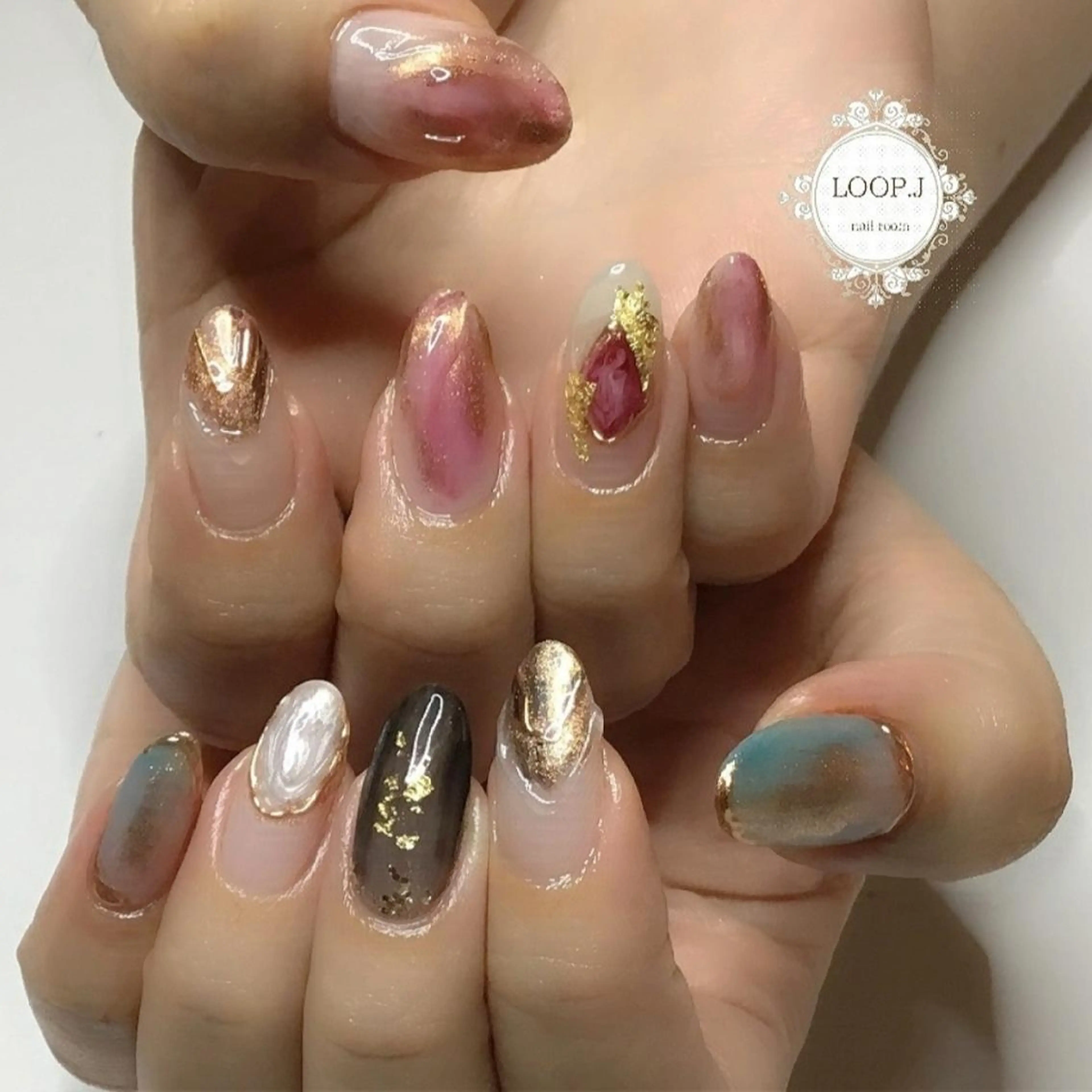 ネイル ハンドネイル おおくぼ めぐみのネイルデザイン