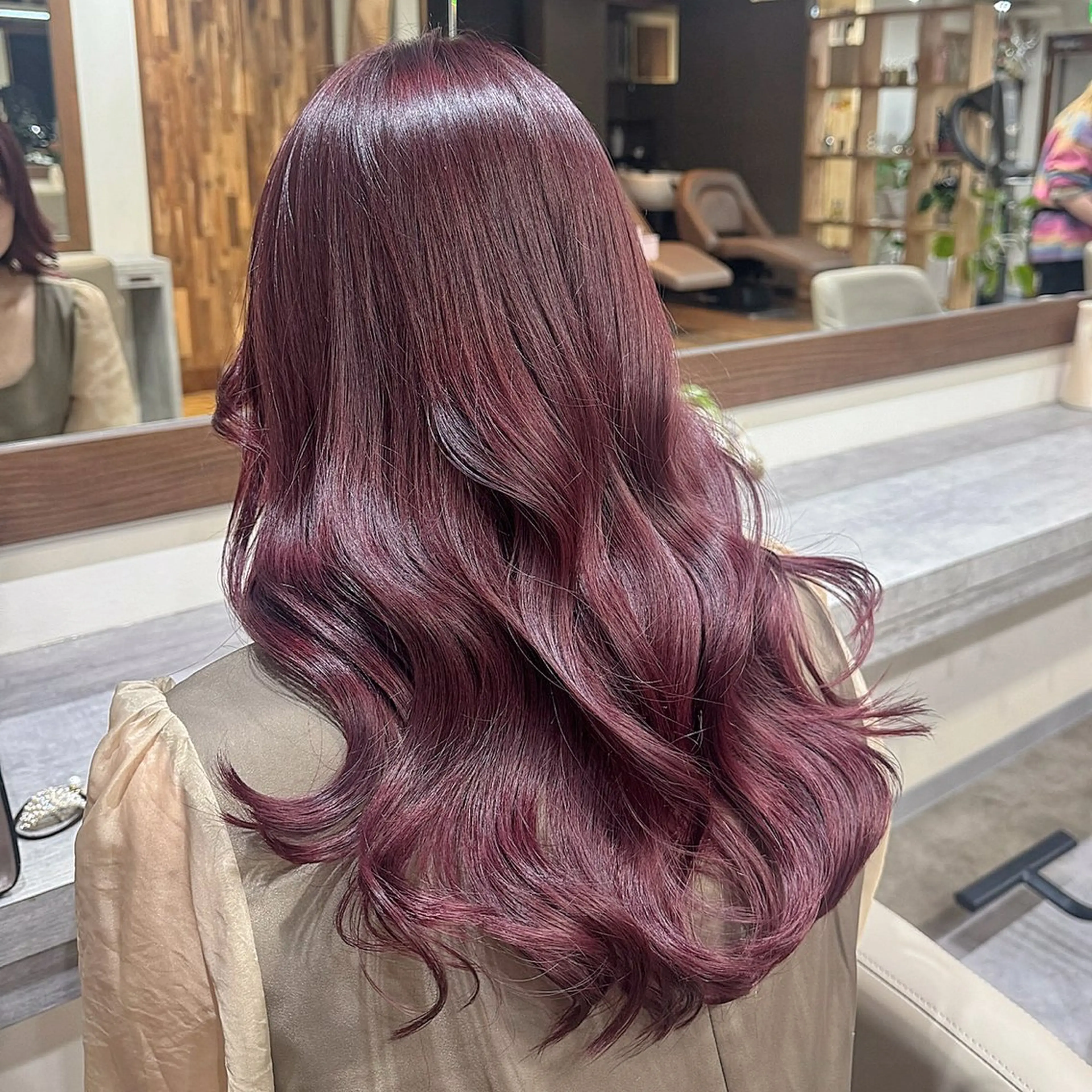 ロング パーマ コテ巻き/パーマ/艶 透明感/荻原凜太郎のヘアスタイル