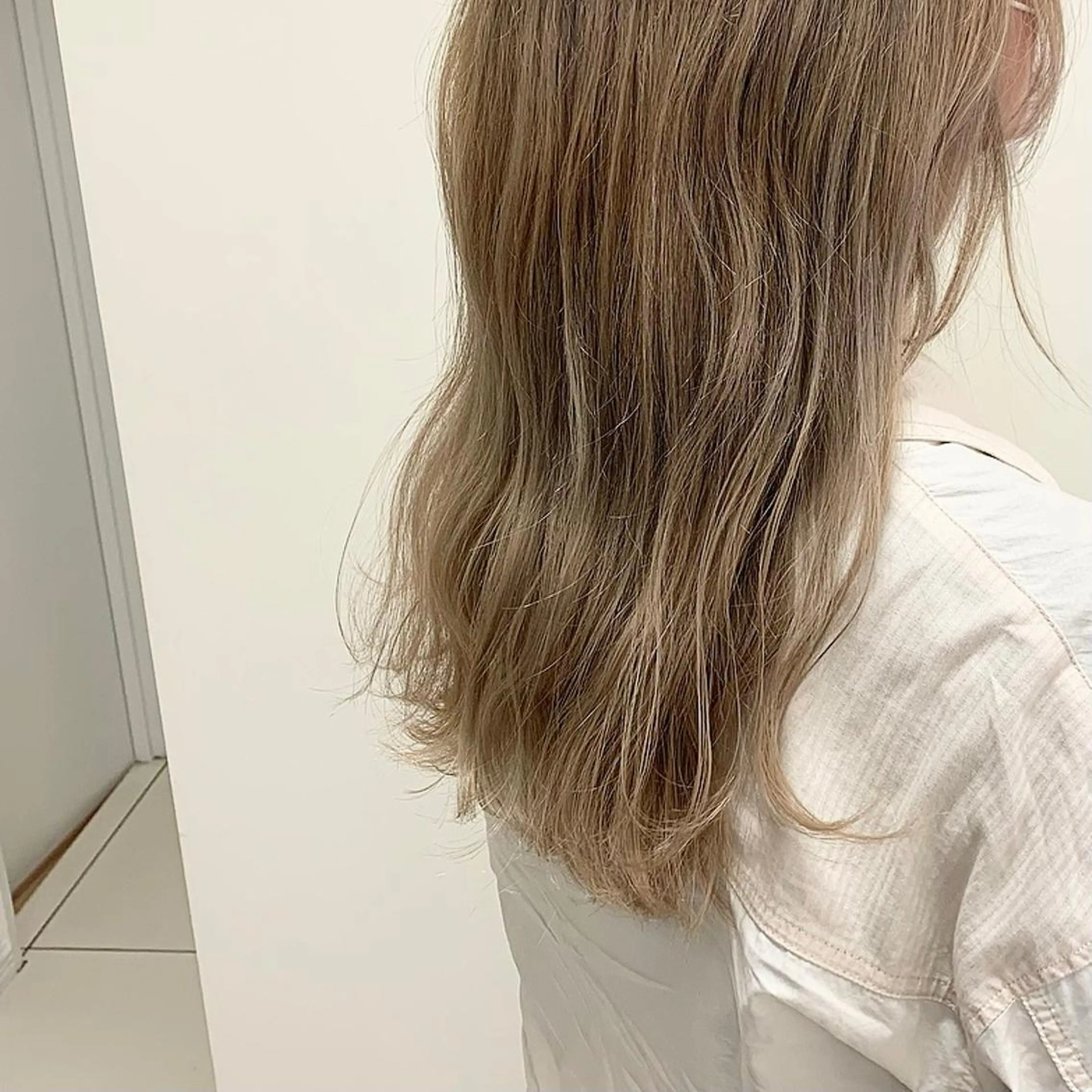 ロング カラー 倉持美雪 ＊幸せの伝導師＊のヘアスタイル