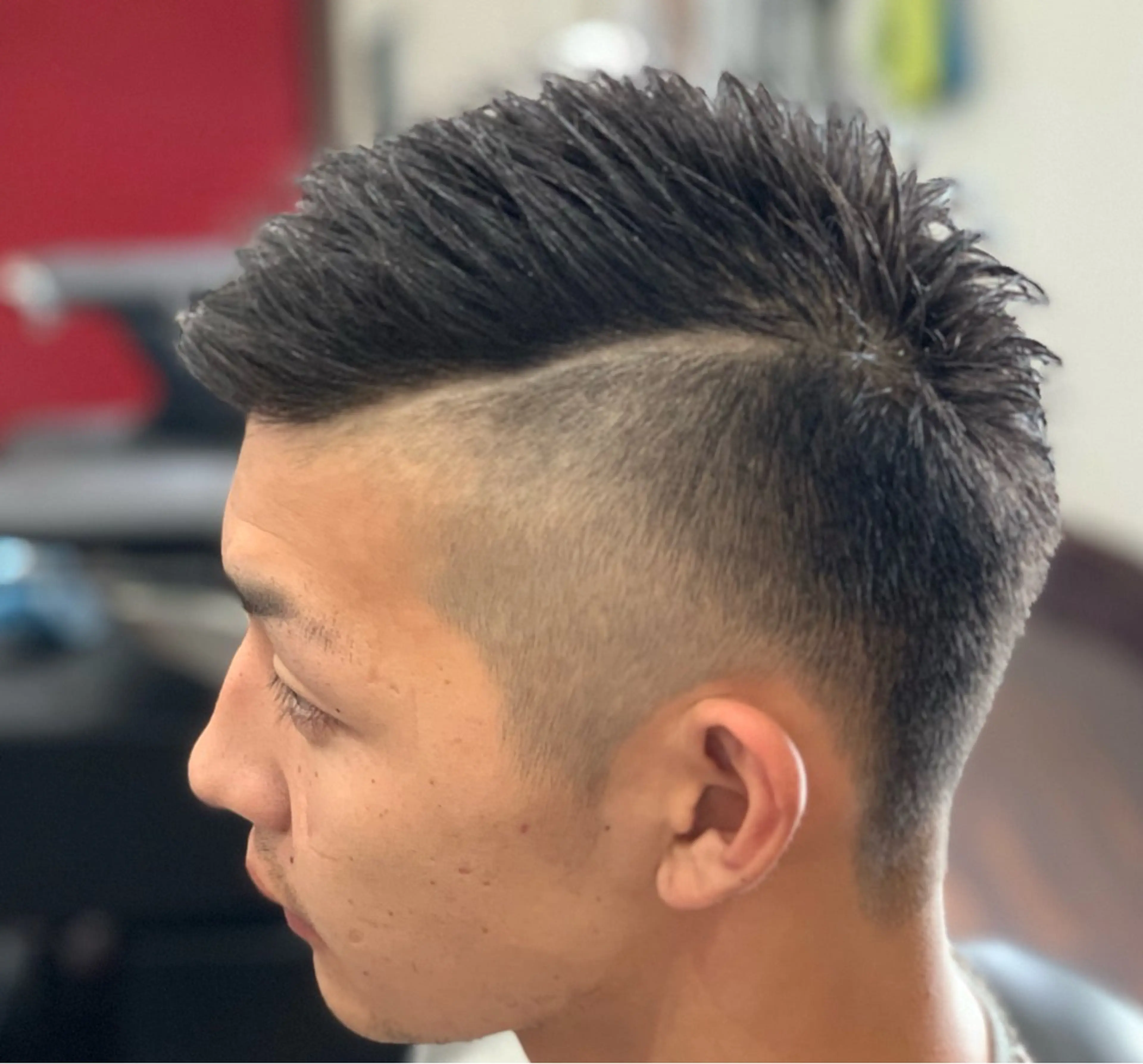 ショート メンズ フェードカット 刈り上げ 早川 太貴のヘアスタイル
