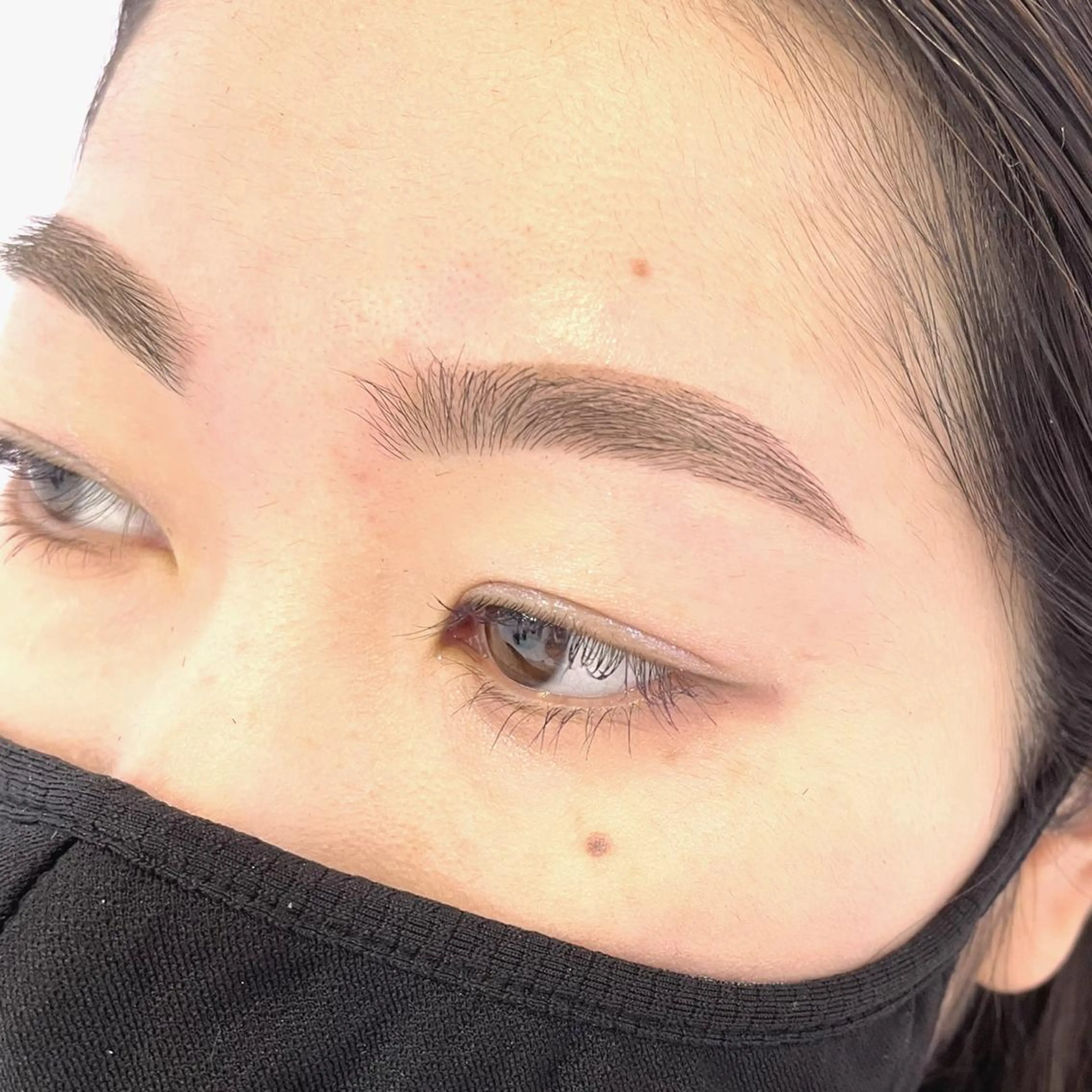 アイブロウ ラペーシュ アヴニールの眉毛・アイブロウイメージ