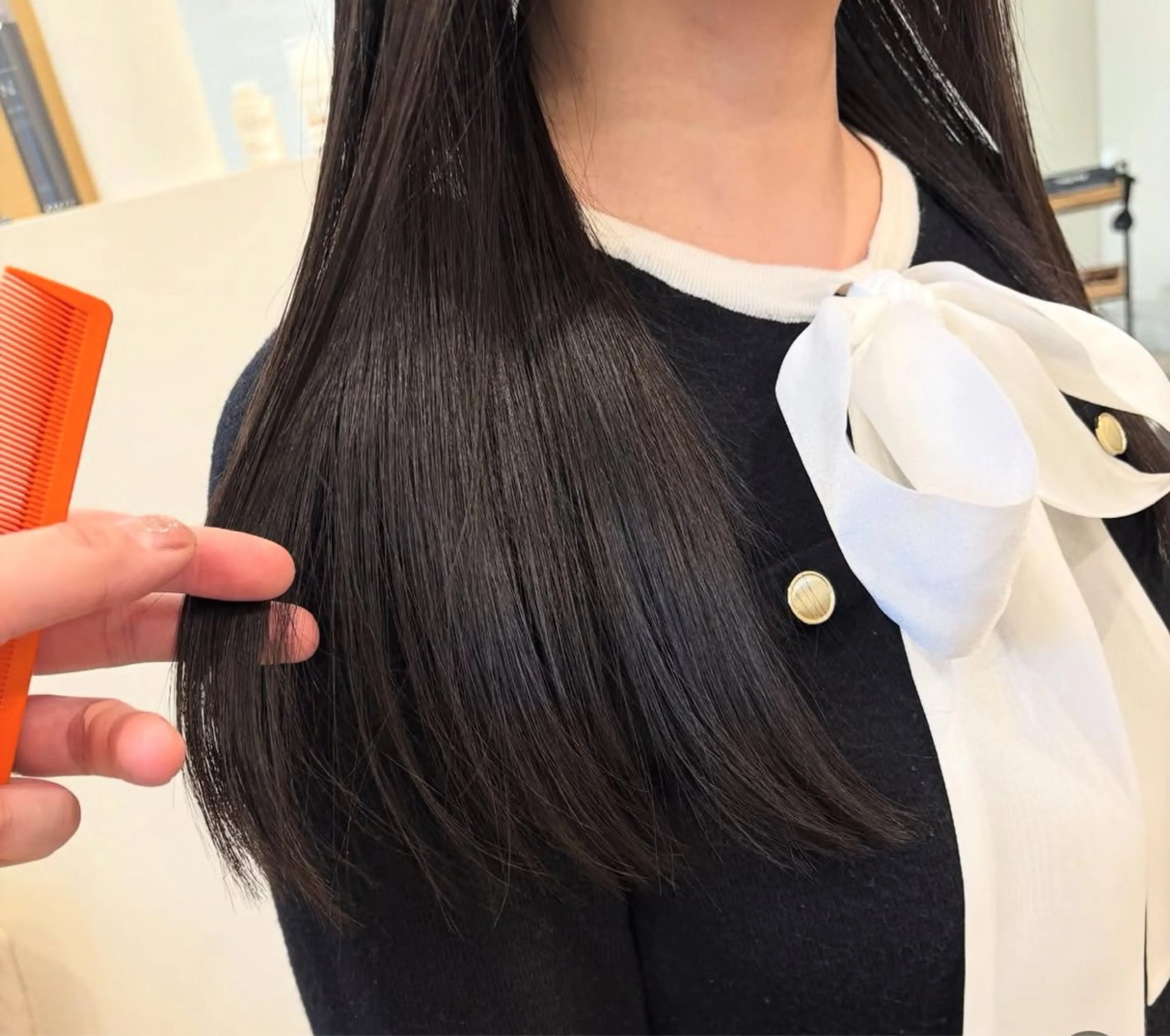 セミロング カラー パーマ ヘアアレンジ 顔まわりレイヤー 顔周りカット 髪質改善 レイヤーカット ローレイヤー カット 縮毛矯正 トリートメント ヘッドスパ 【ツヤ髪美容師】 ツダケイスケのヘアスタイル