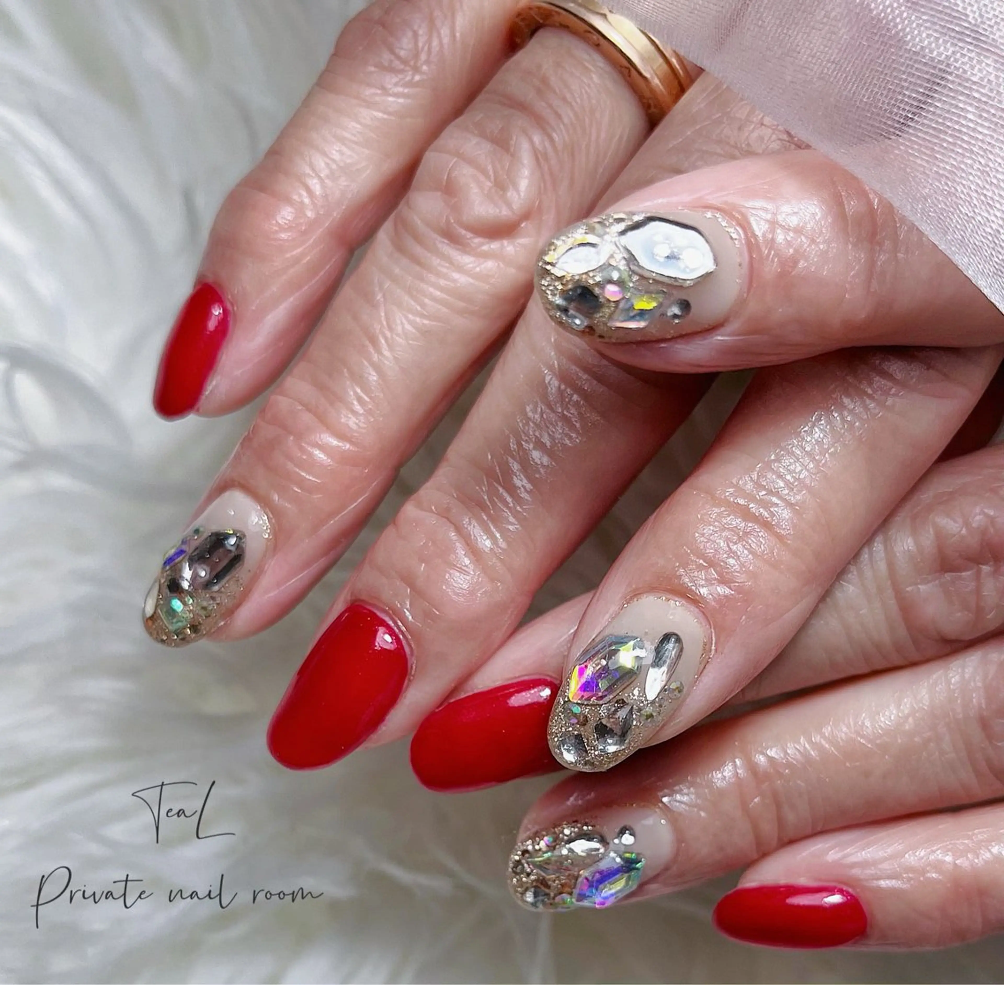 ネイル 赤色 TeaL nailのネイルデザイン