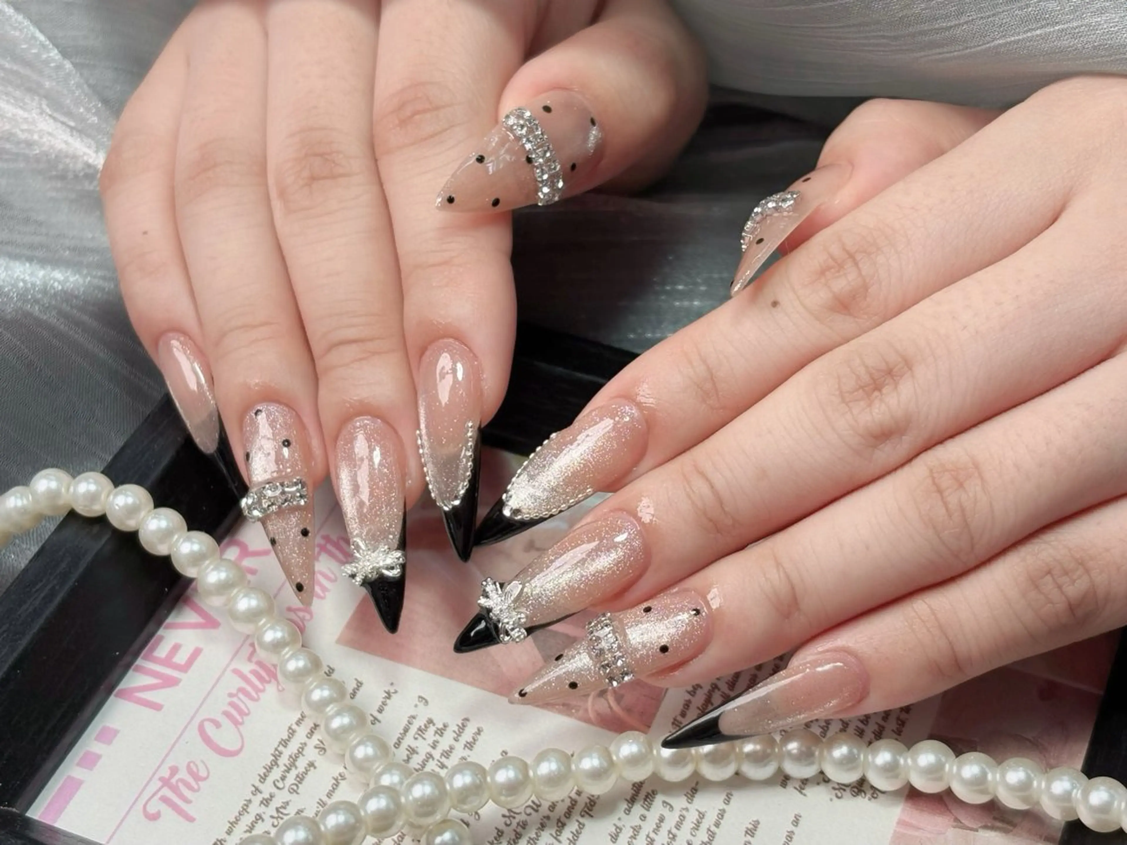 ネイル 桜ネイル 長さ出し フラワーネイル フレンチネイル ジェルネイル ハンドネイル AConNailSalon所属・ACon NailSalonのネイルデザイン