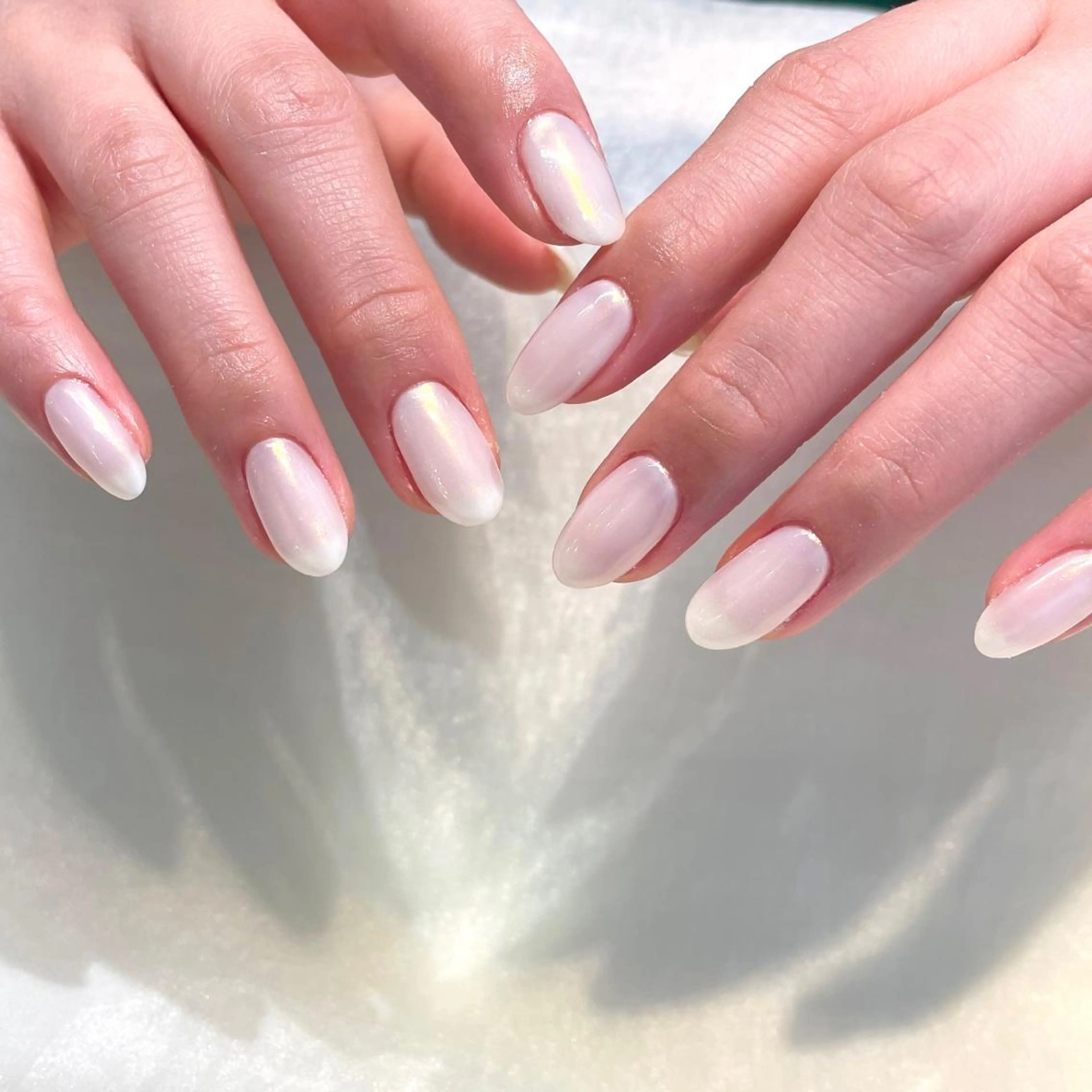 ネイル オーロラネイル ハンドネイル 新井 ひなののネイルデザイン