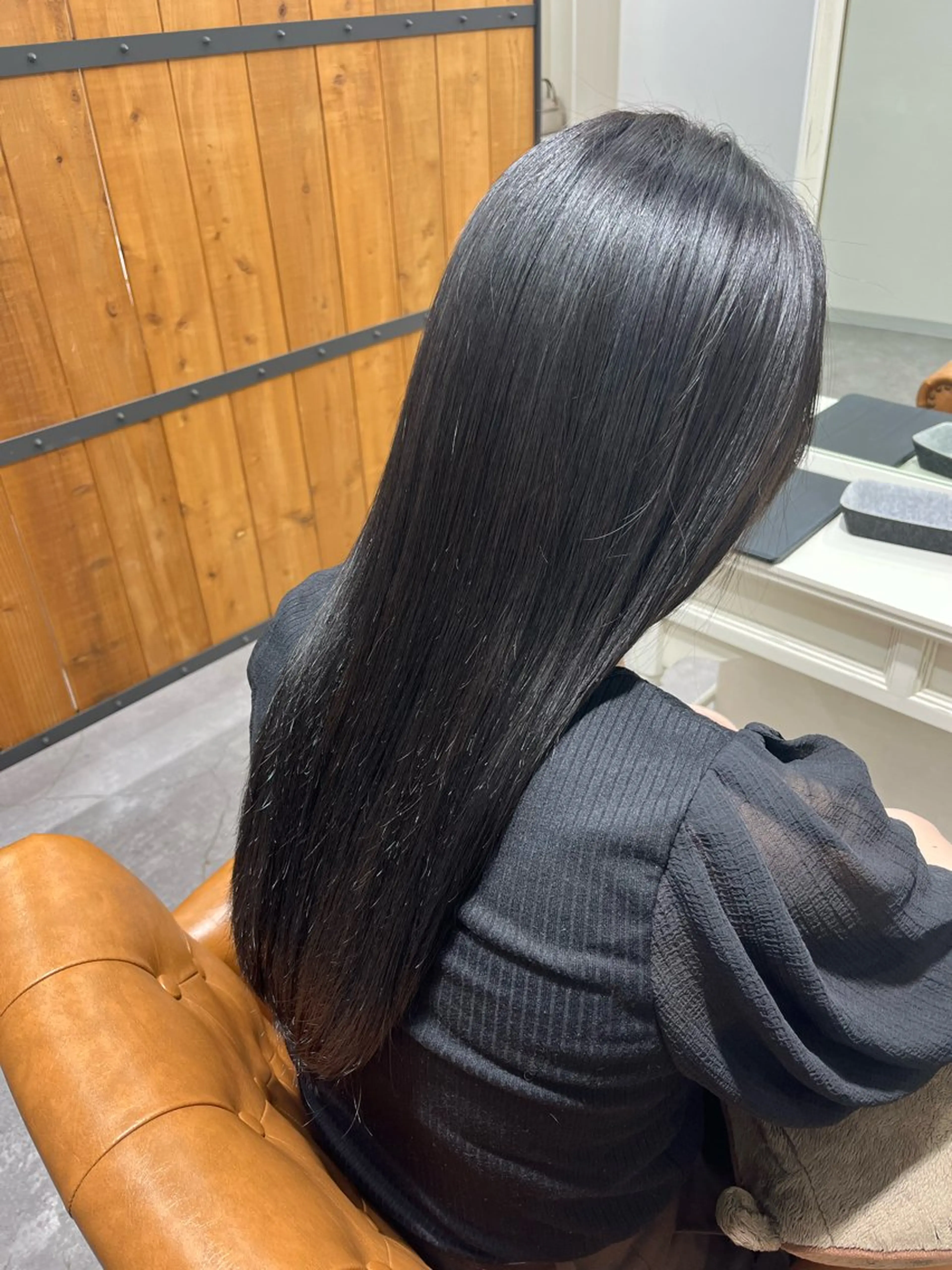 カラー 田口 夏鈴のヘアスタイル