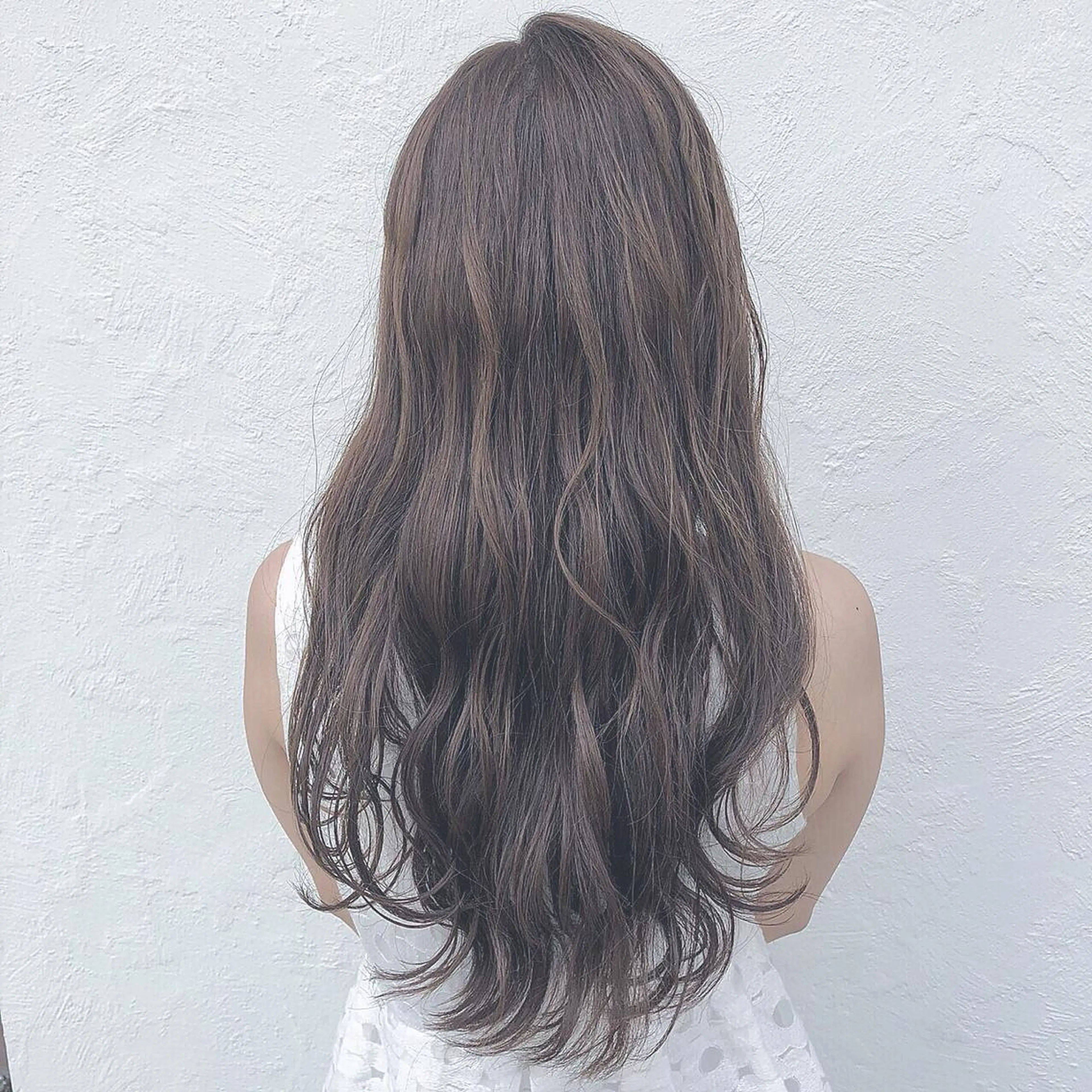 ロング 大人女性に寄り添う 髪質改善サロンのヘアスタイル