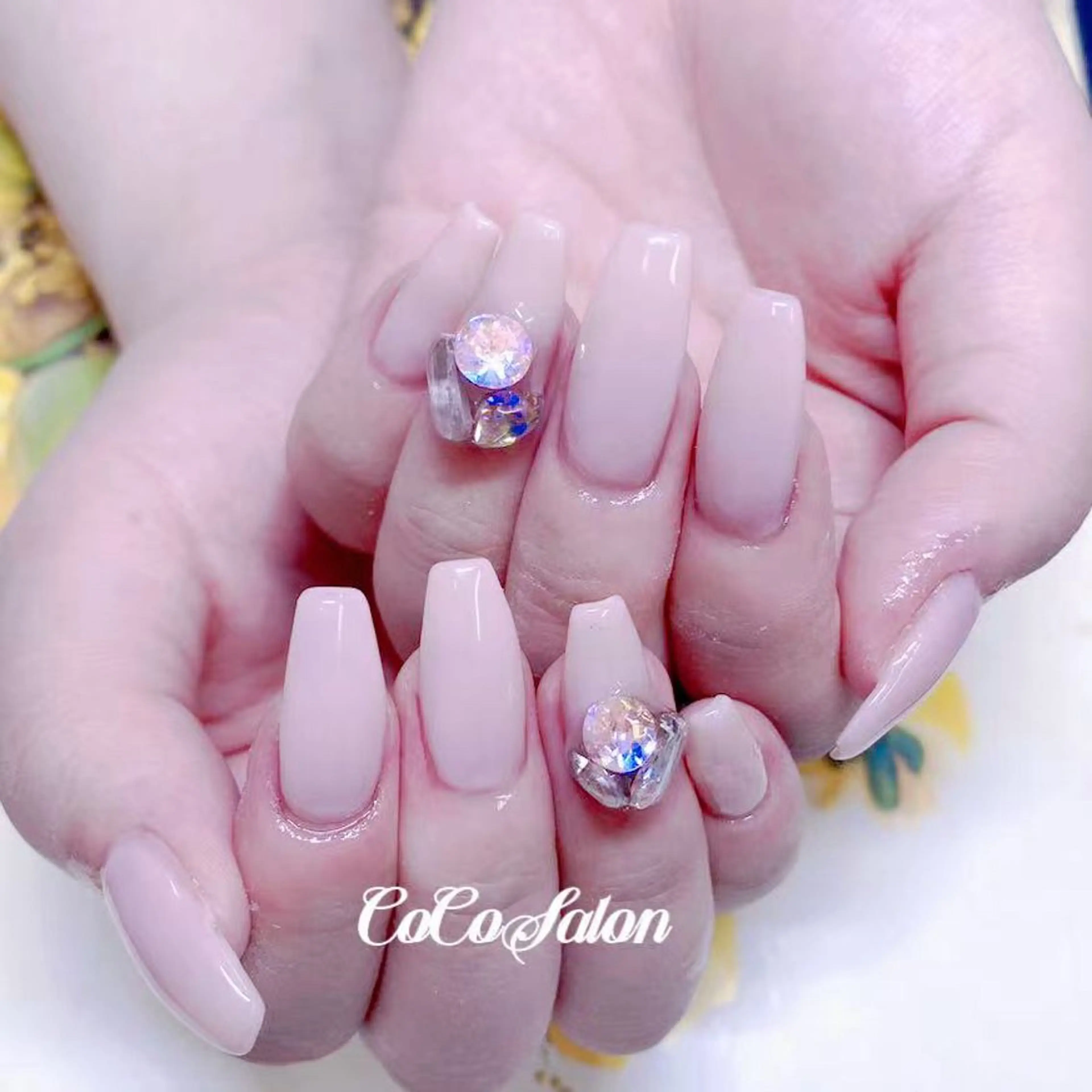 ネイル ジェルネイル ワンカラーネイル シンプルネイル CoCo Salon ネイル/睫毛/脱毛のネイルデザイン