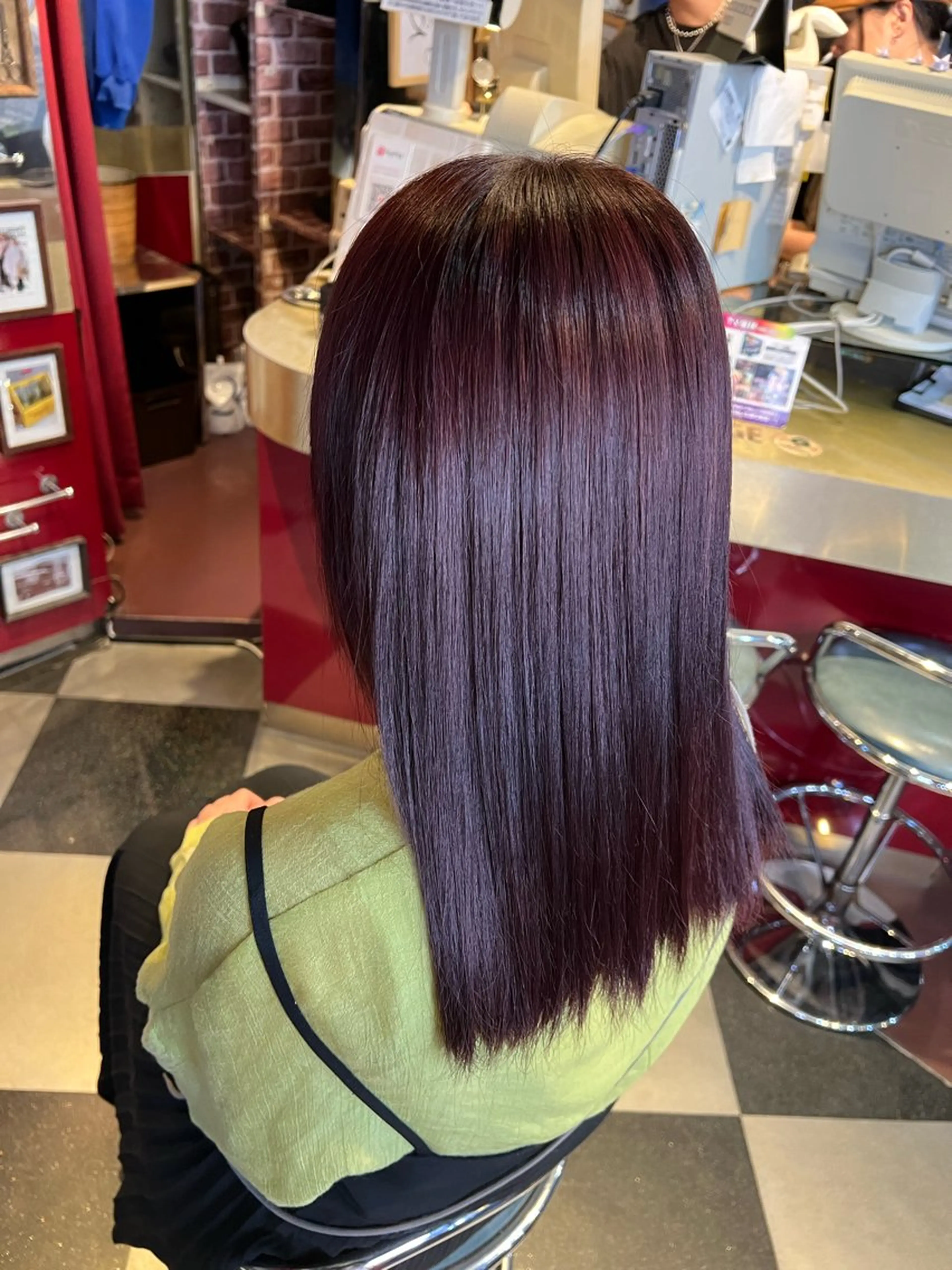 ミディアム 横浜ロングミディアム レイヤー/ 平林侑馬のヘアスタイル