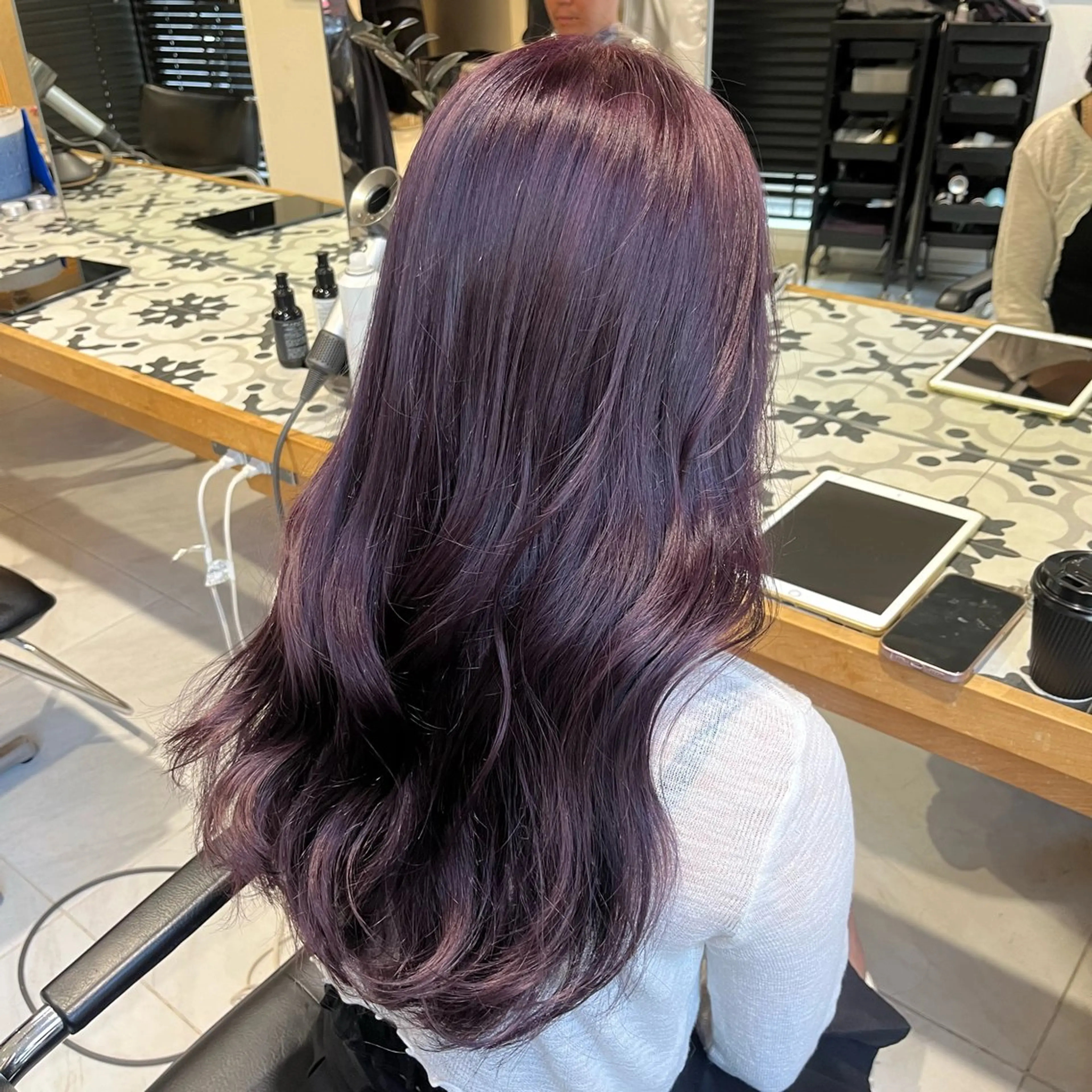 ロング カラー ラベンダーカラー ヘアカラー トリートメント ナミ🩶暗髪/暖色 ❤️/透明感/縮毛のヘアスタイル