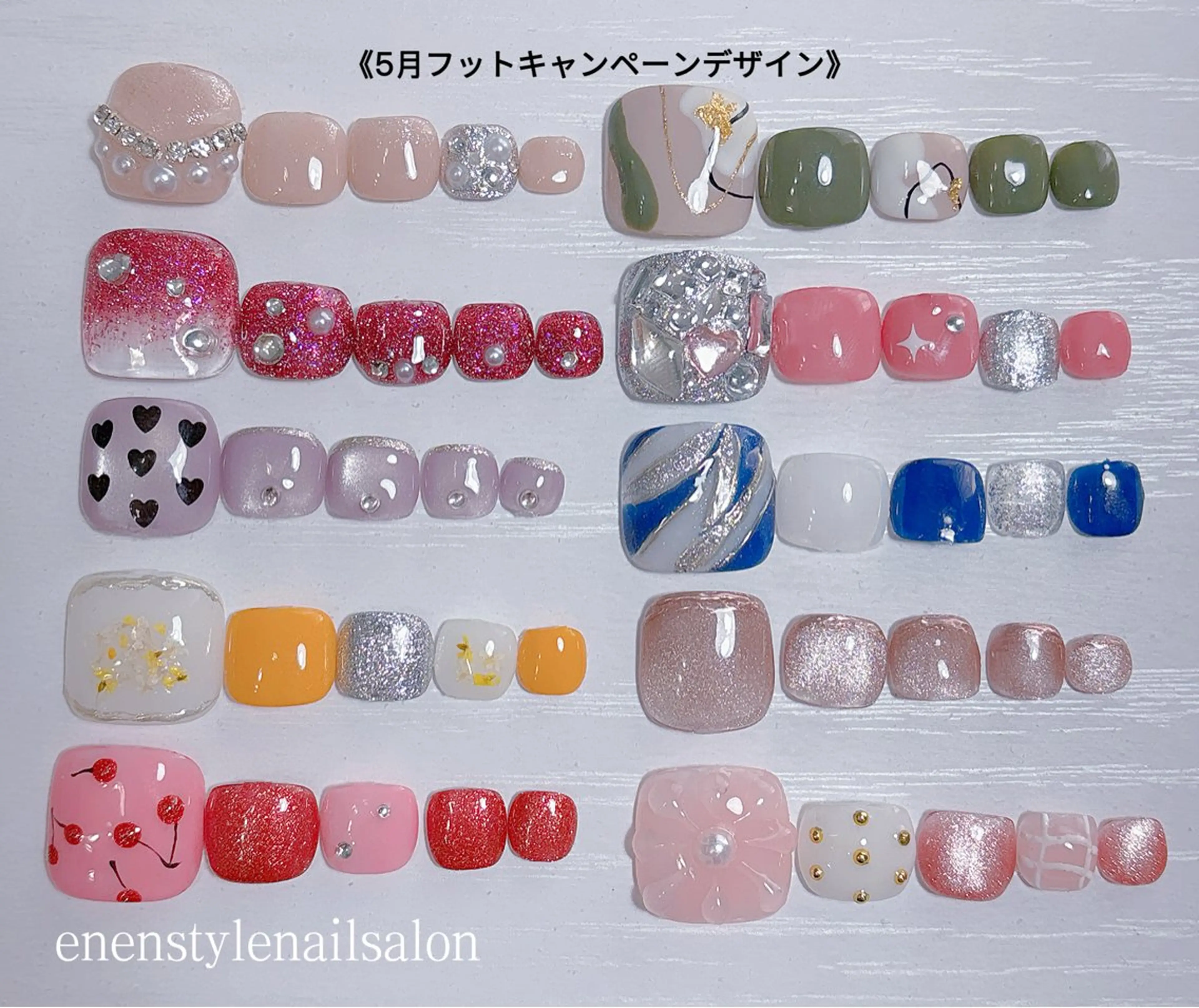 ネイル ハンドネイル フットネイル 👑enen style👑のネイルデザイン