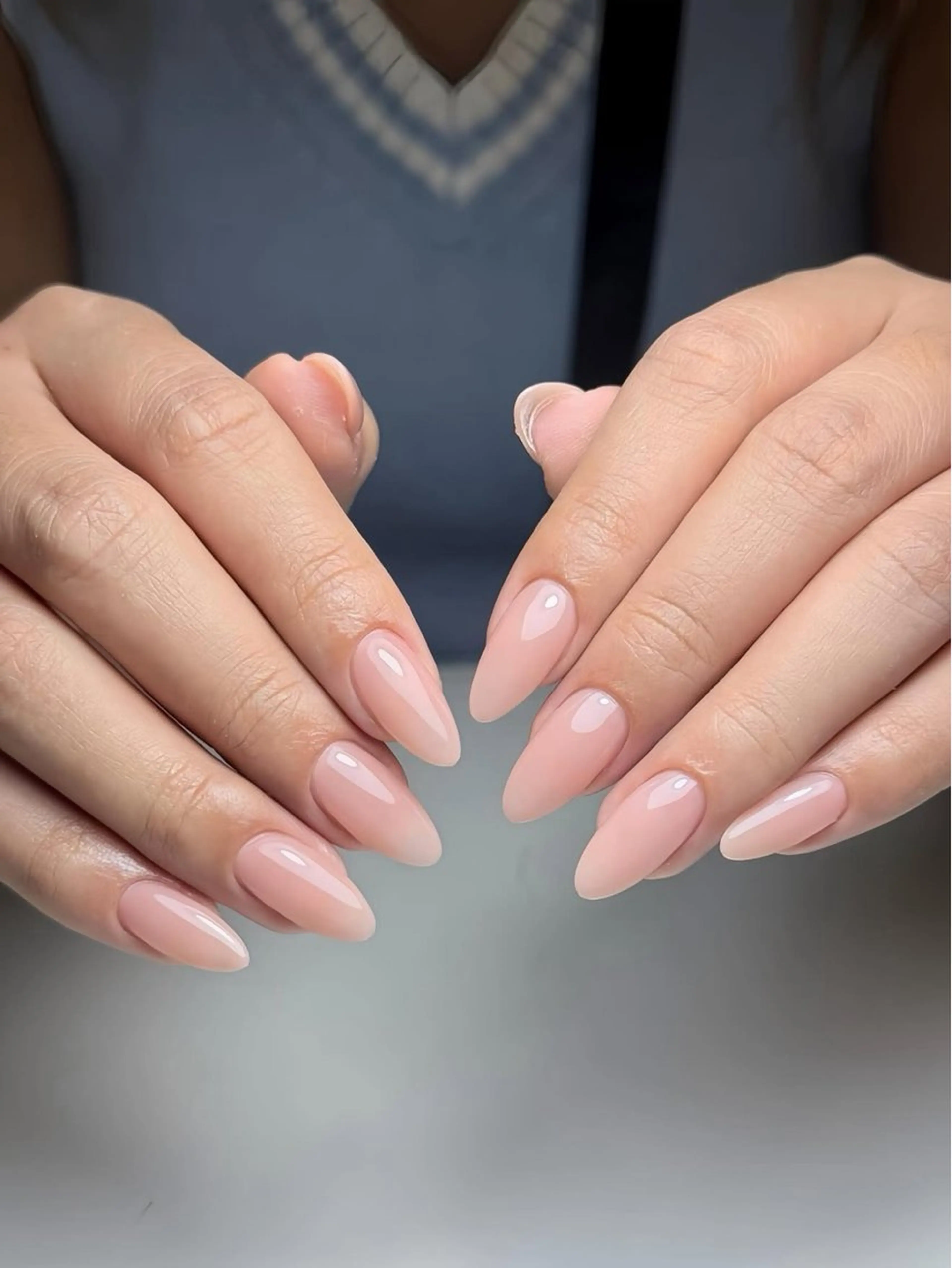 ネイル フレンチネイル キラキラネイル 韓国ネイル シンプルネイル ワンホンネイル ハンドネイル MEI Nailのネイルデザイン