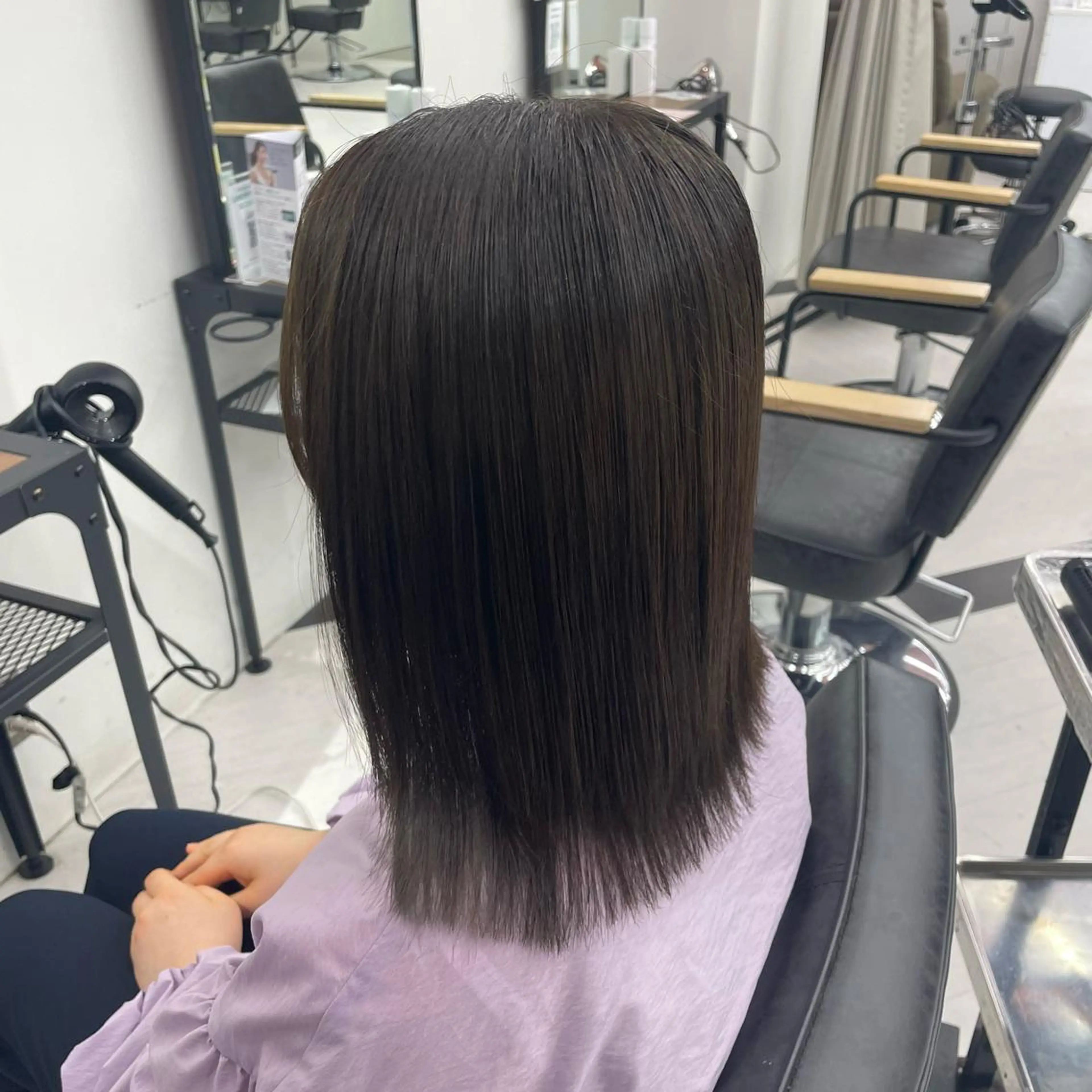 ロング カラー パーマ ヘアアレンジ メンズ キッズ ネイル マツエク・マツパ アイブロウ mona/ ストレートスタイル✨のヘアスタイル