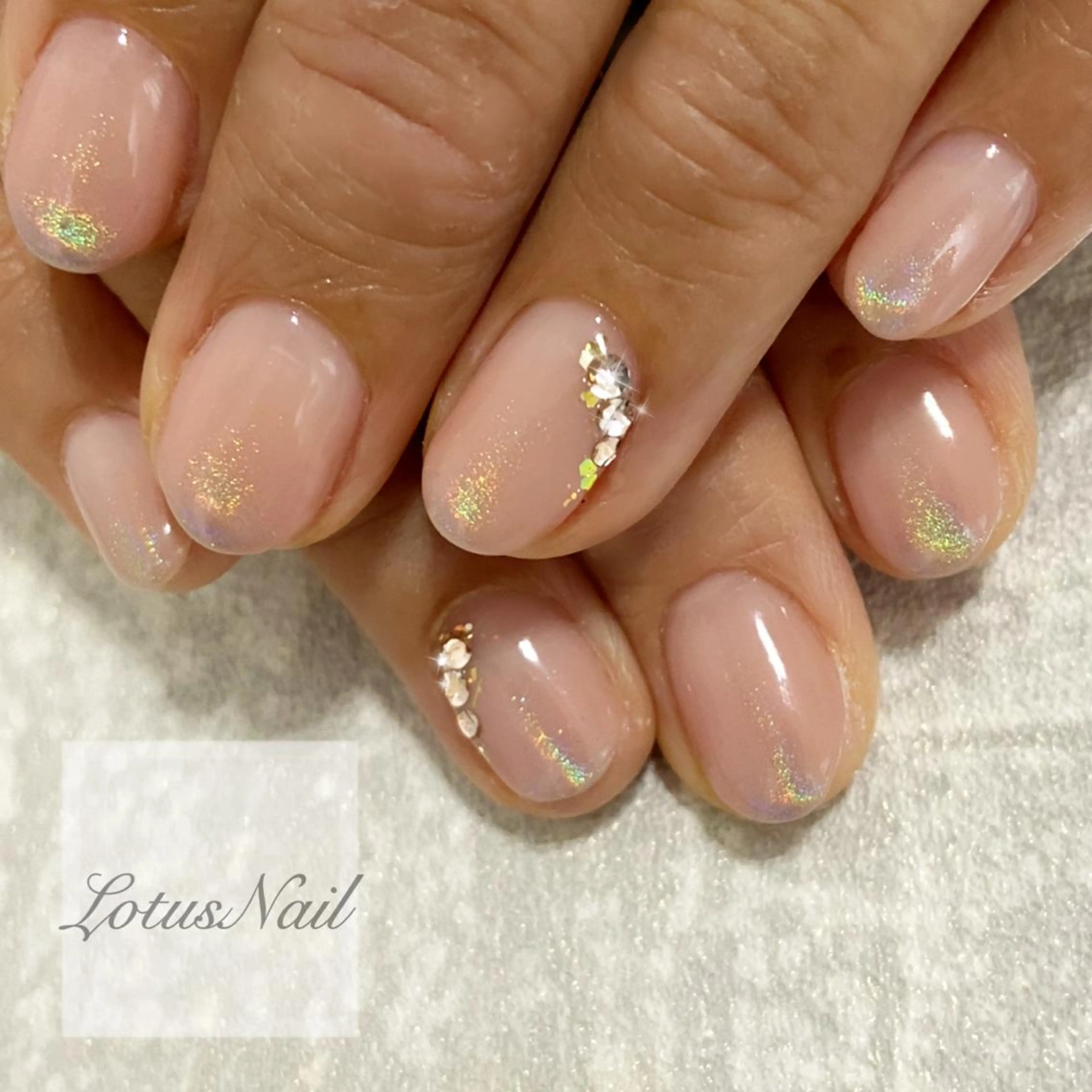 ネイル Lotus Nailのネイルデザイン