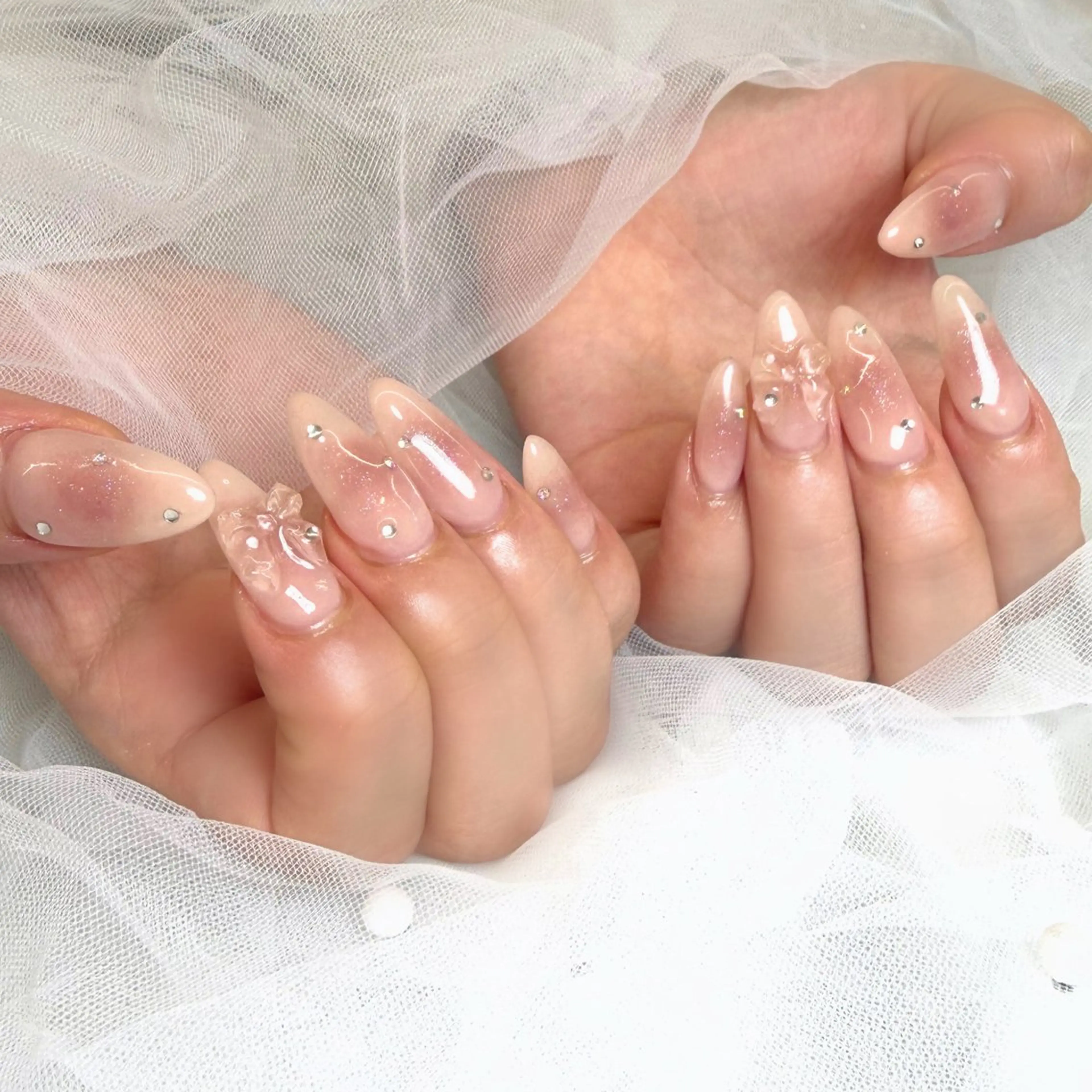 ネイル チークネイル ハンドネイル MAKI💎 大人可愛い/堺筋本町のネイルデザイン