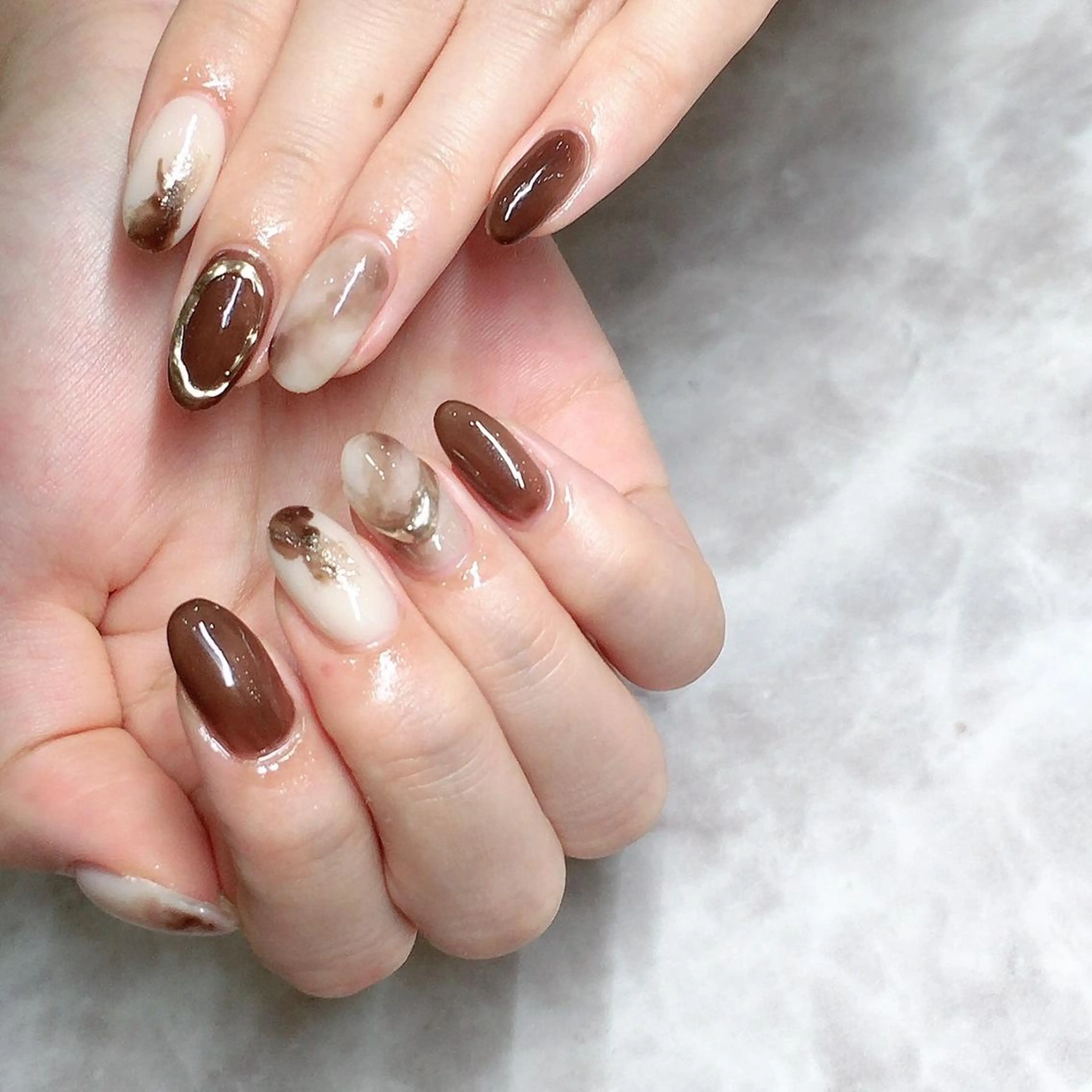 ネイル ネイルリボン 受付スタッフのネイルデザイン