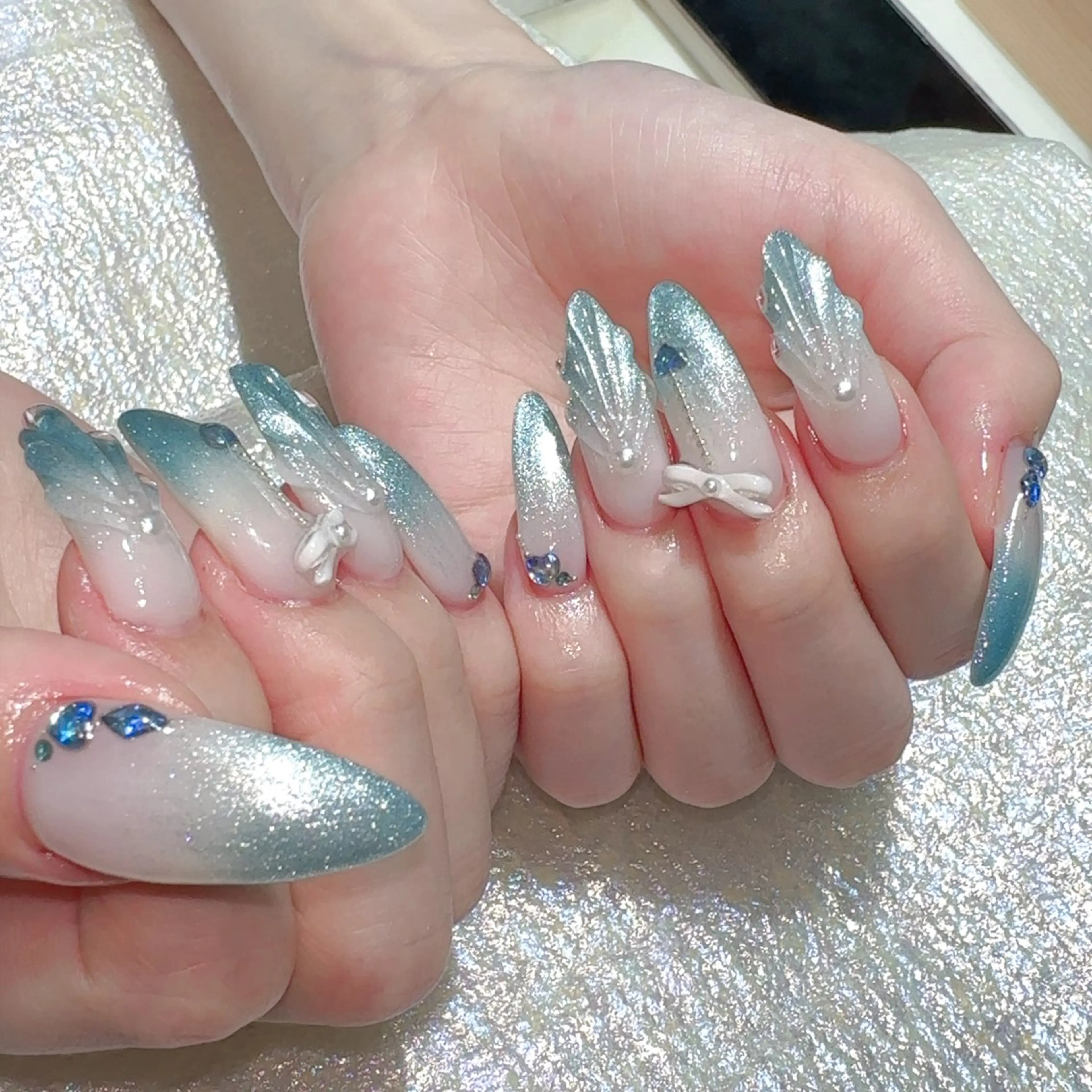 ネイル ハンドネイル Queens momoのネイルデザイン