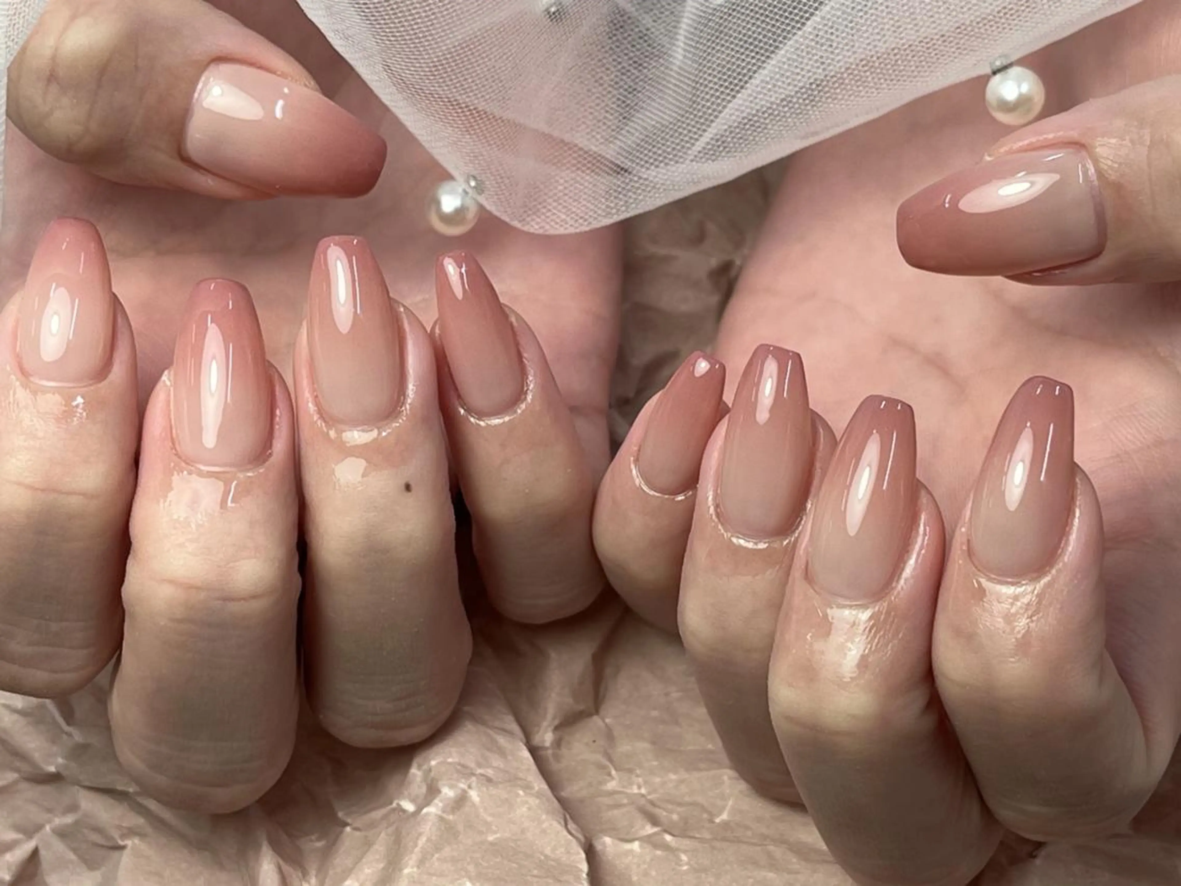 ネイル グラデーション オフィスネイル ピンク ピンクベージュ シンプルネイル ハンドネイル ハンドケア ToliyDeliy Nail Salonのネイルデザイン