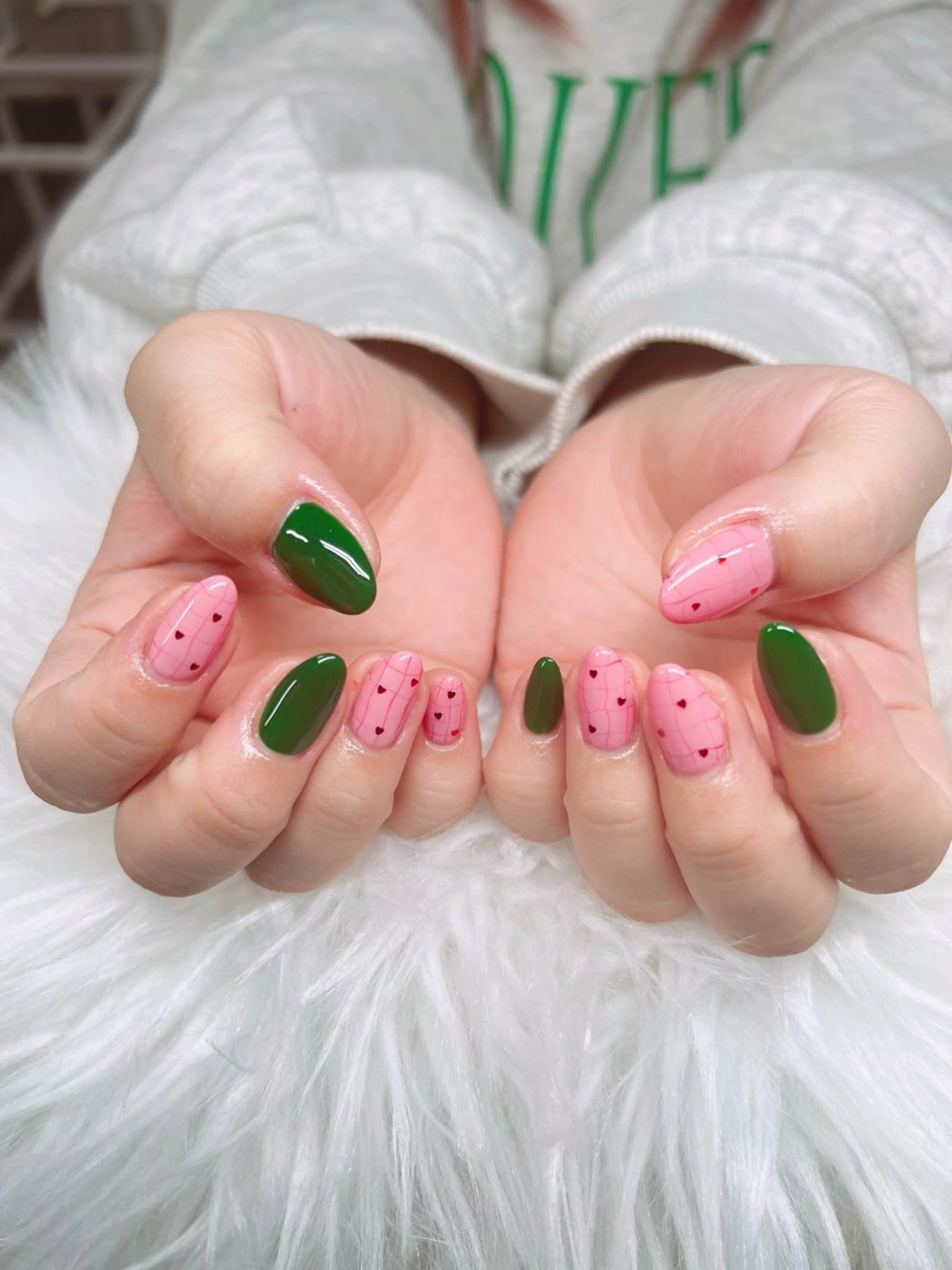 ネイル 持ち込み バレンタイン ハンドネイル Lee _nailのネイルデザイン