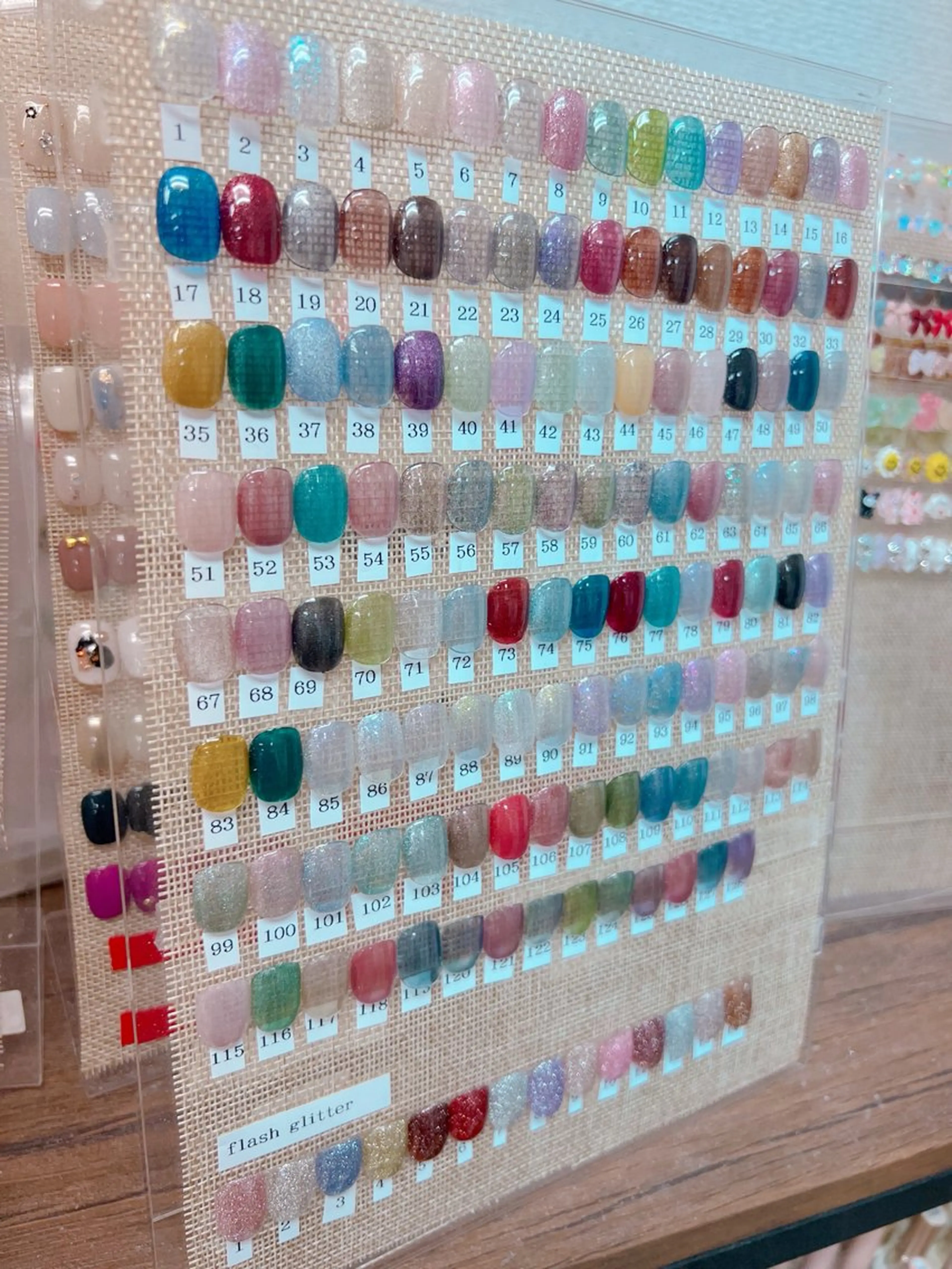 ネイル lucky nail 歌舞伎町のネイルデザイン