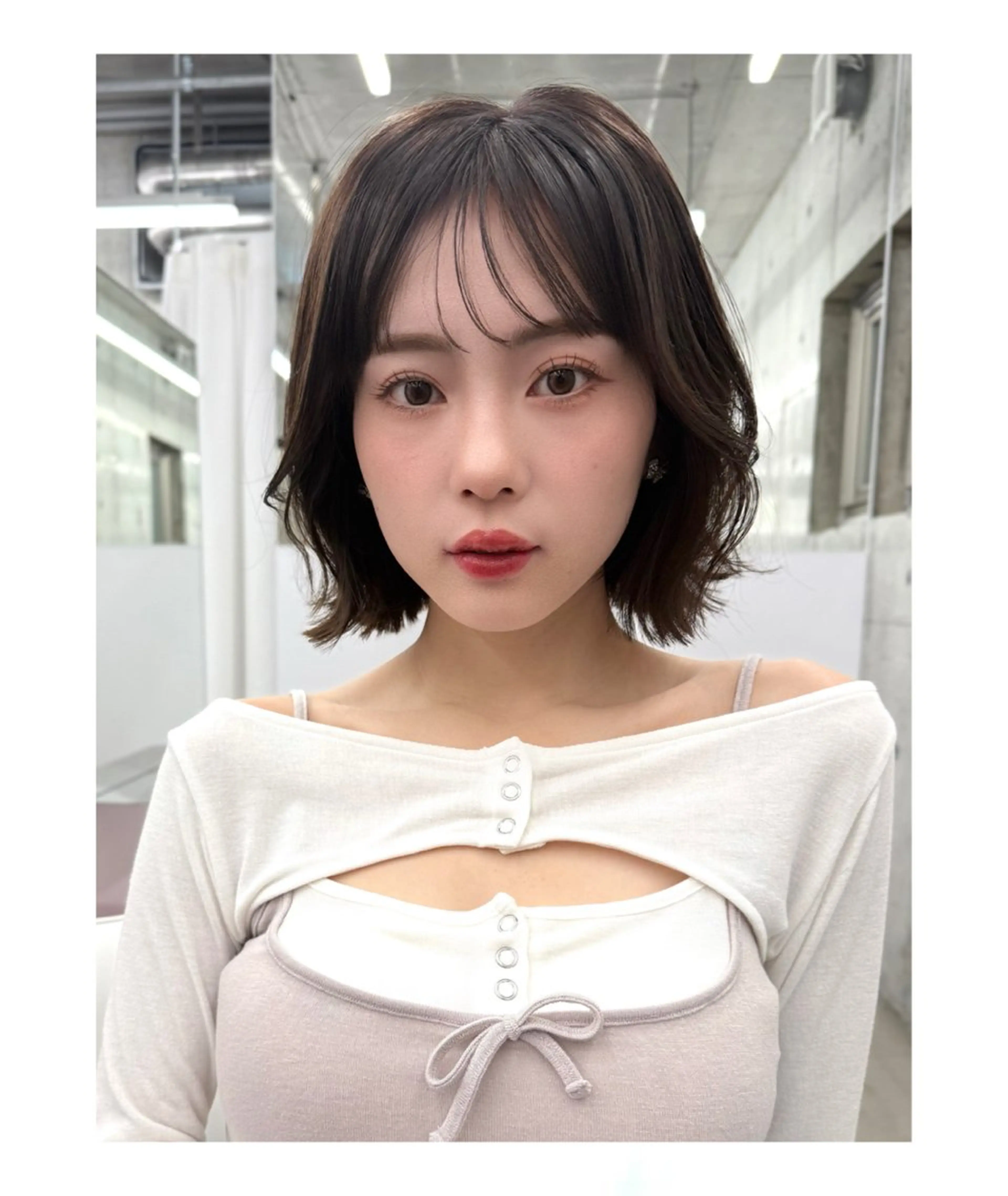 ミディアム 似合わせカット 𝑨𝑴𝑰 🎀 モテガーリーヘア🤍のヘアスタイル