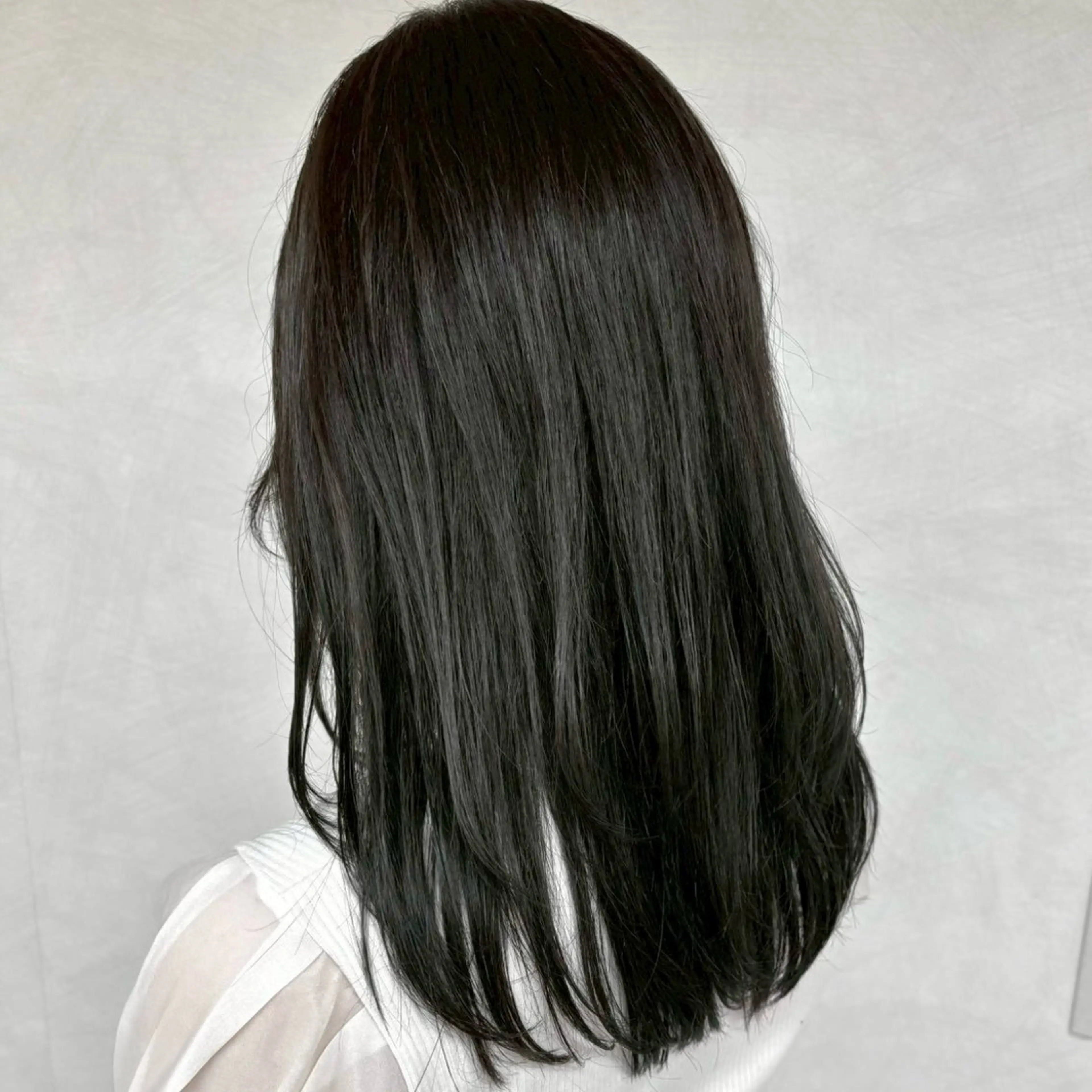 《ご新規様限定》💎艶カラー+カット+炭酸スパ💎色持ちUP&頭皮ケアが同時にできる人気メニュー✨の写真