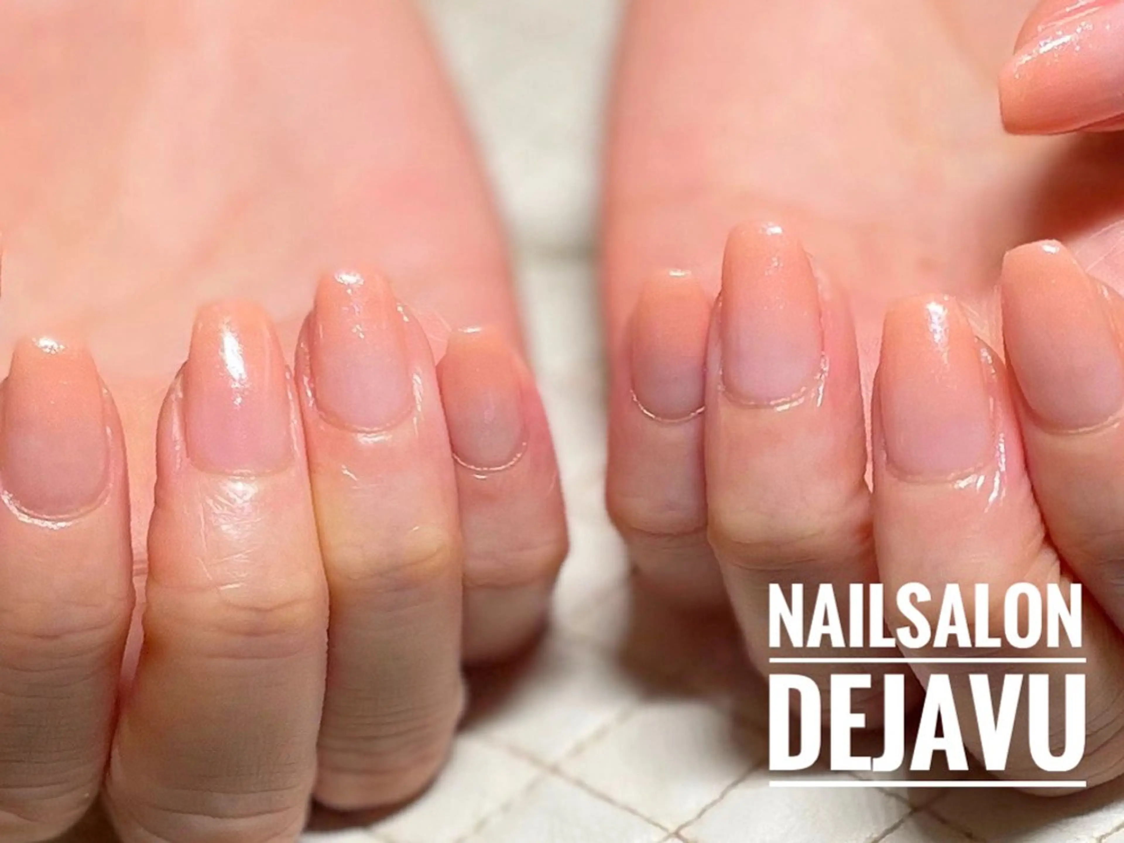 ネイル グラデーション ハンドネイル Nail salon Dejavu 🌿のネイルデザイン