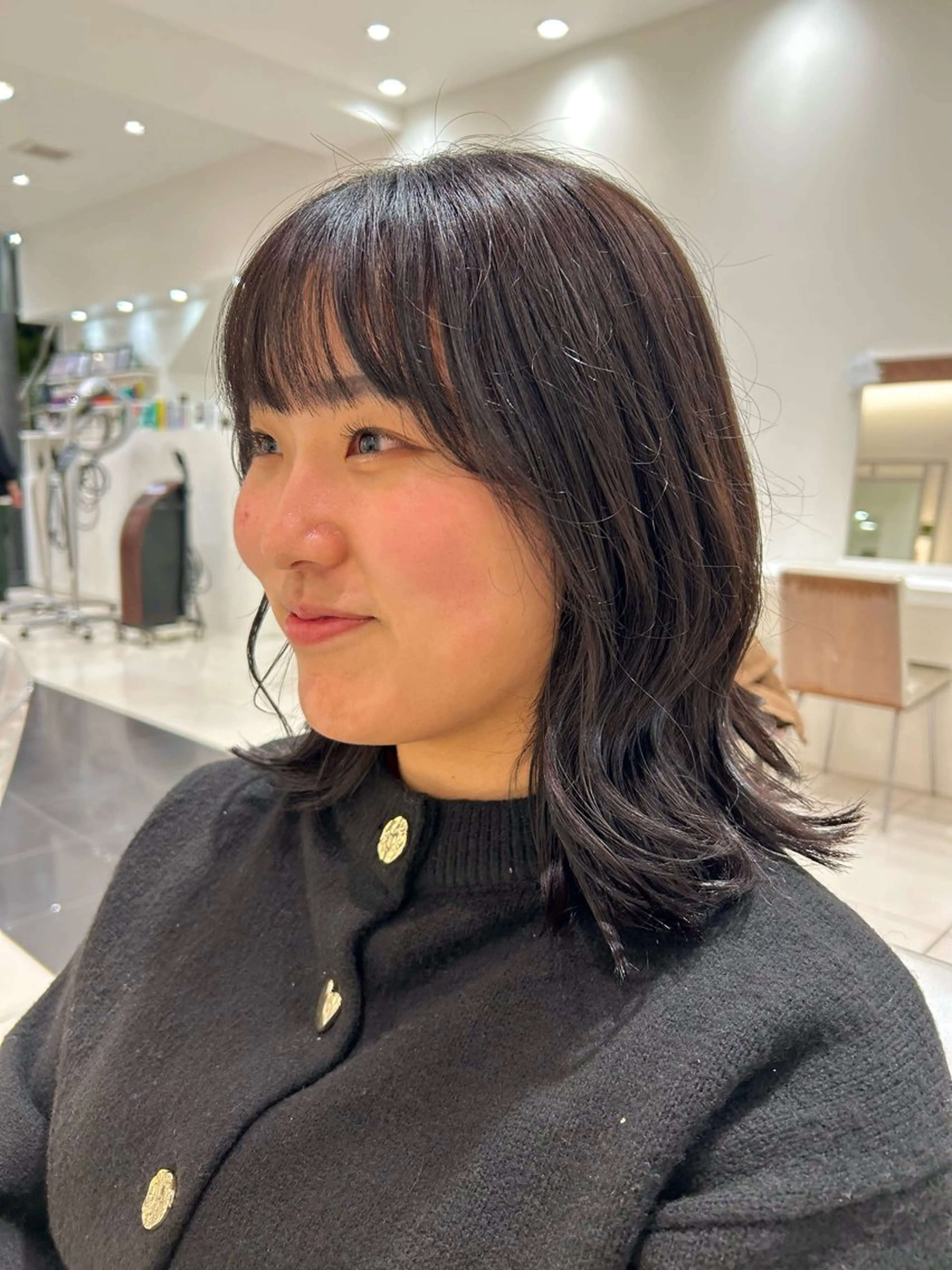 ミディアム カット ヘアカラー オオタ ユイナ🌈のヘアスタイル