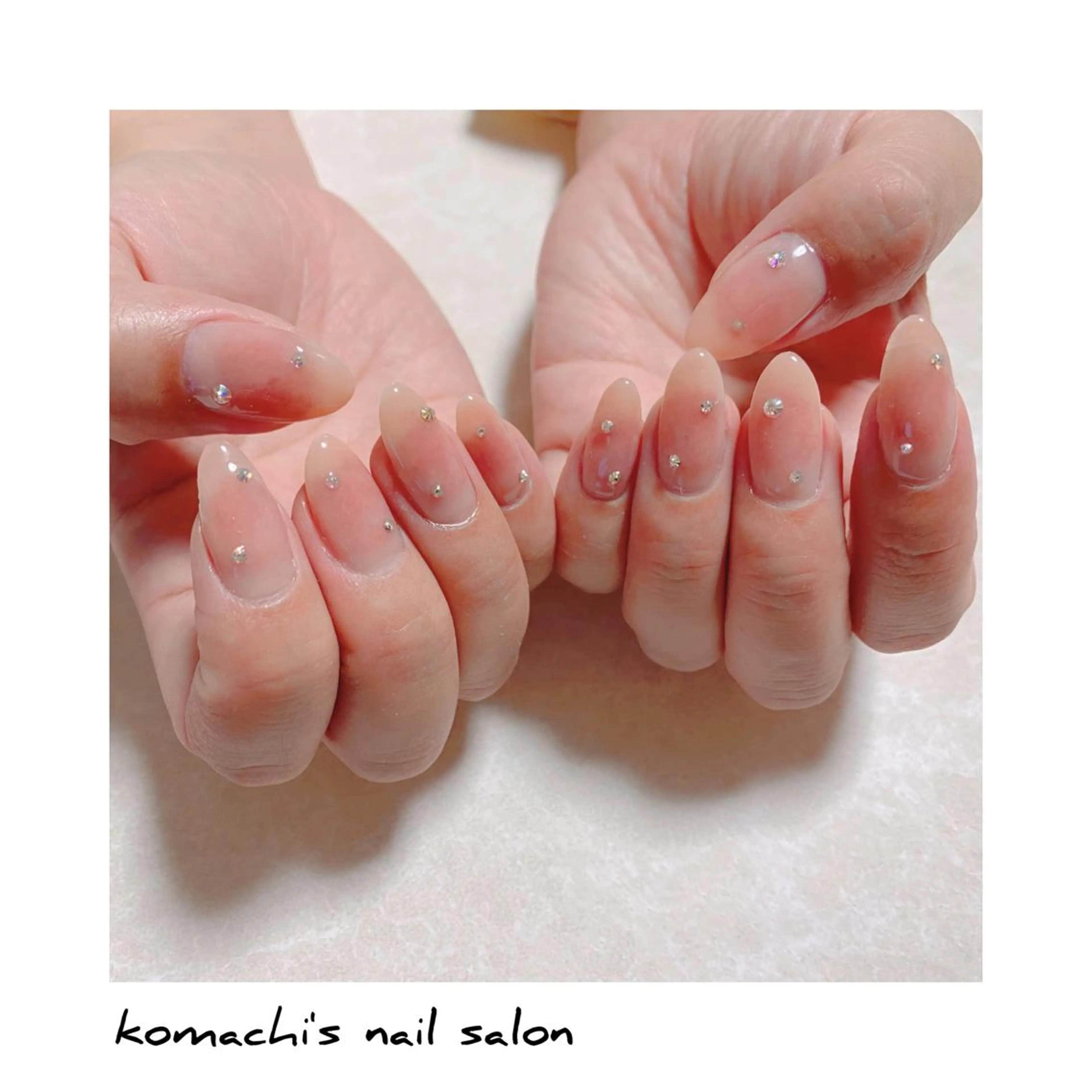 ネイル チークネイル ワンホンネイル ハンドネイル akita kazumiのネイルデザイン