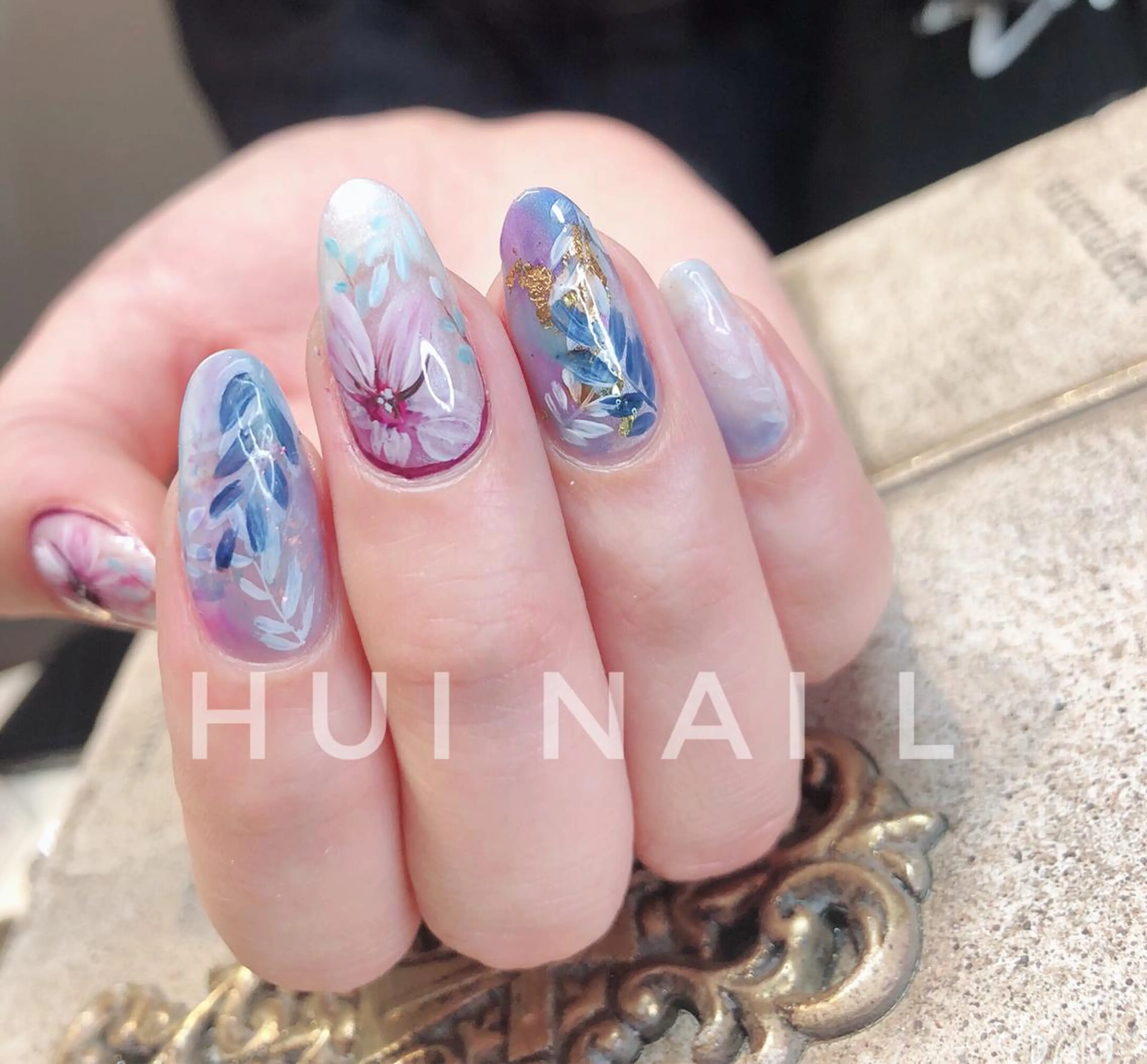 ミディアム めぐみのネイルサロン スタッフ練習のネイルデザイン