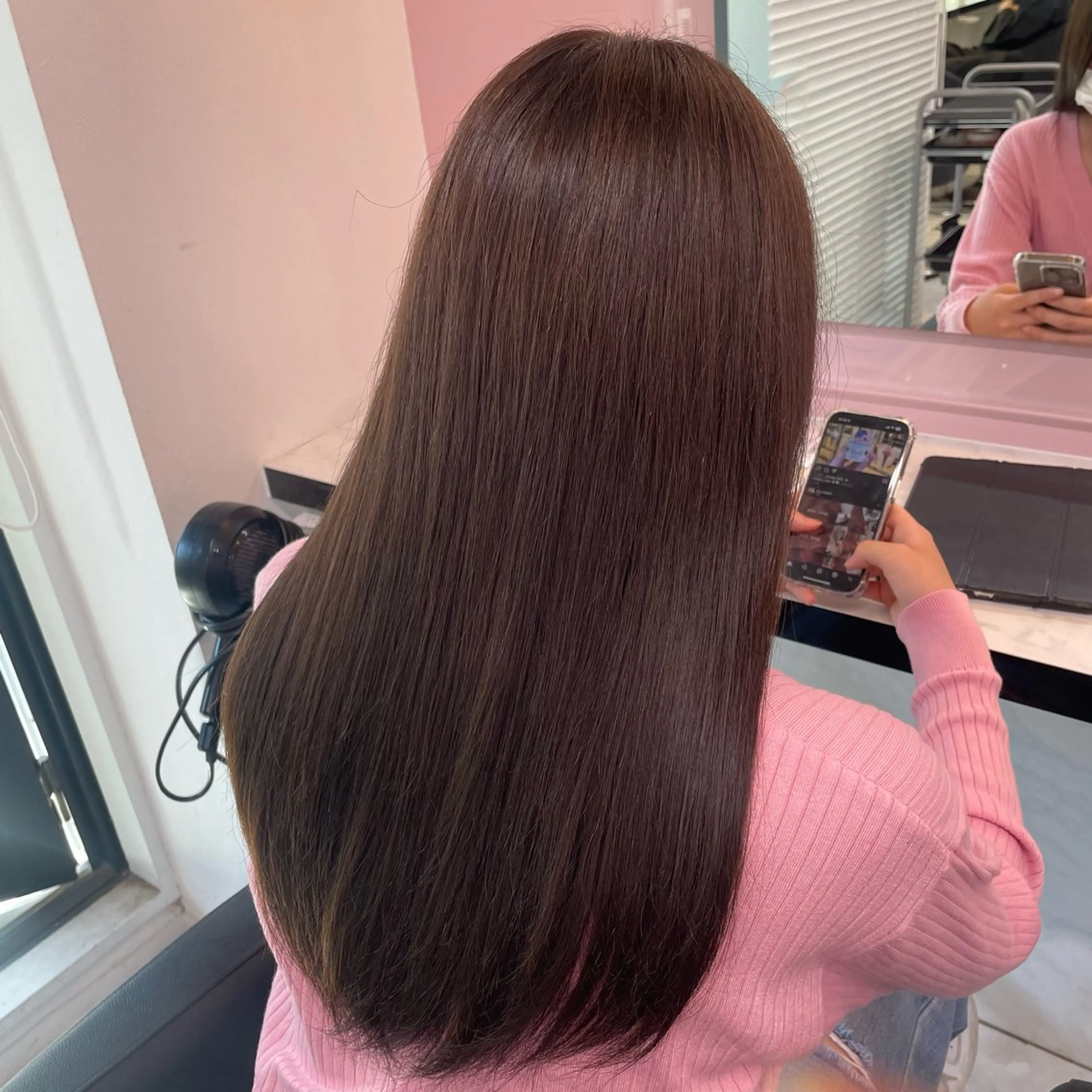 ロング トリートメント うる艶トレンドヘア 🕊️上野BABYのヘアスタイル