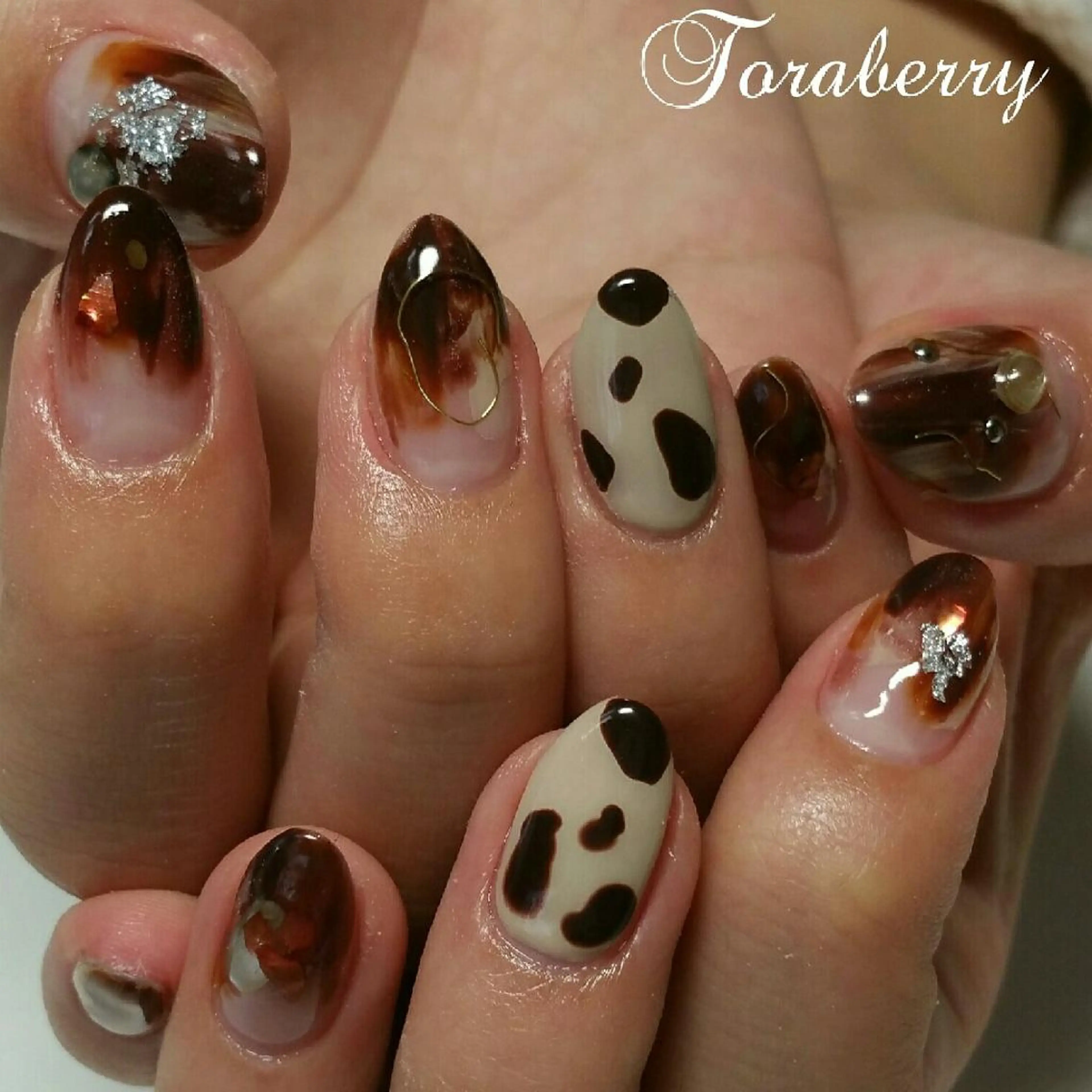 ネイル ニュアンスネイル ハンドネイル ネイリスト なつみのネイルデザイン