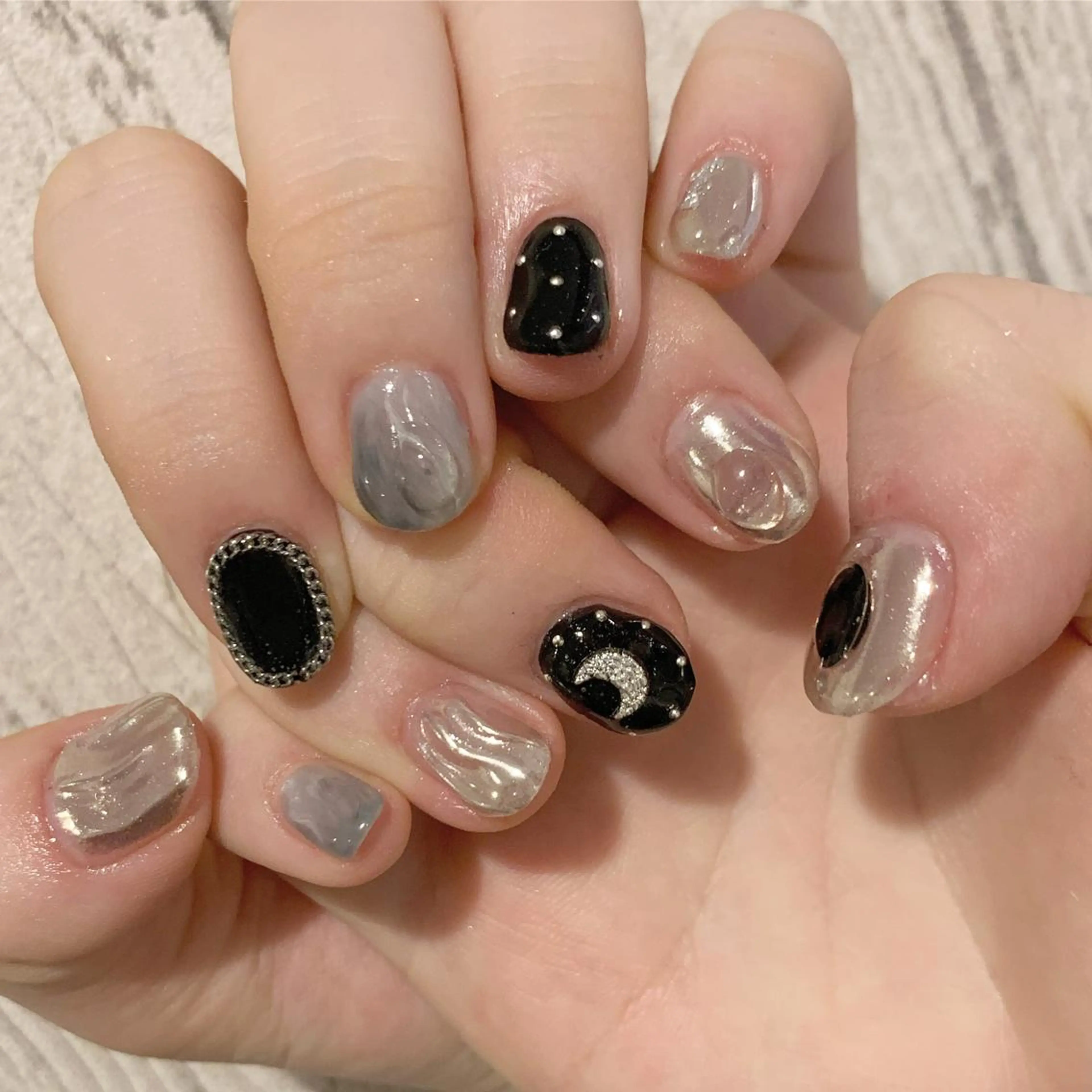 ネイル ヤマダ サクラのヘアスタイル