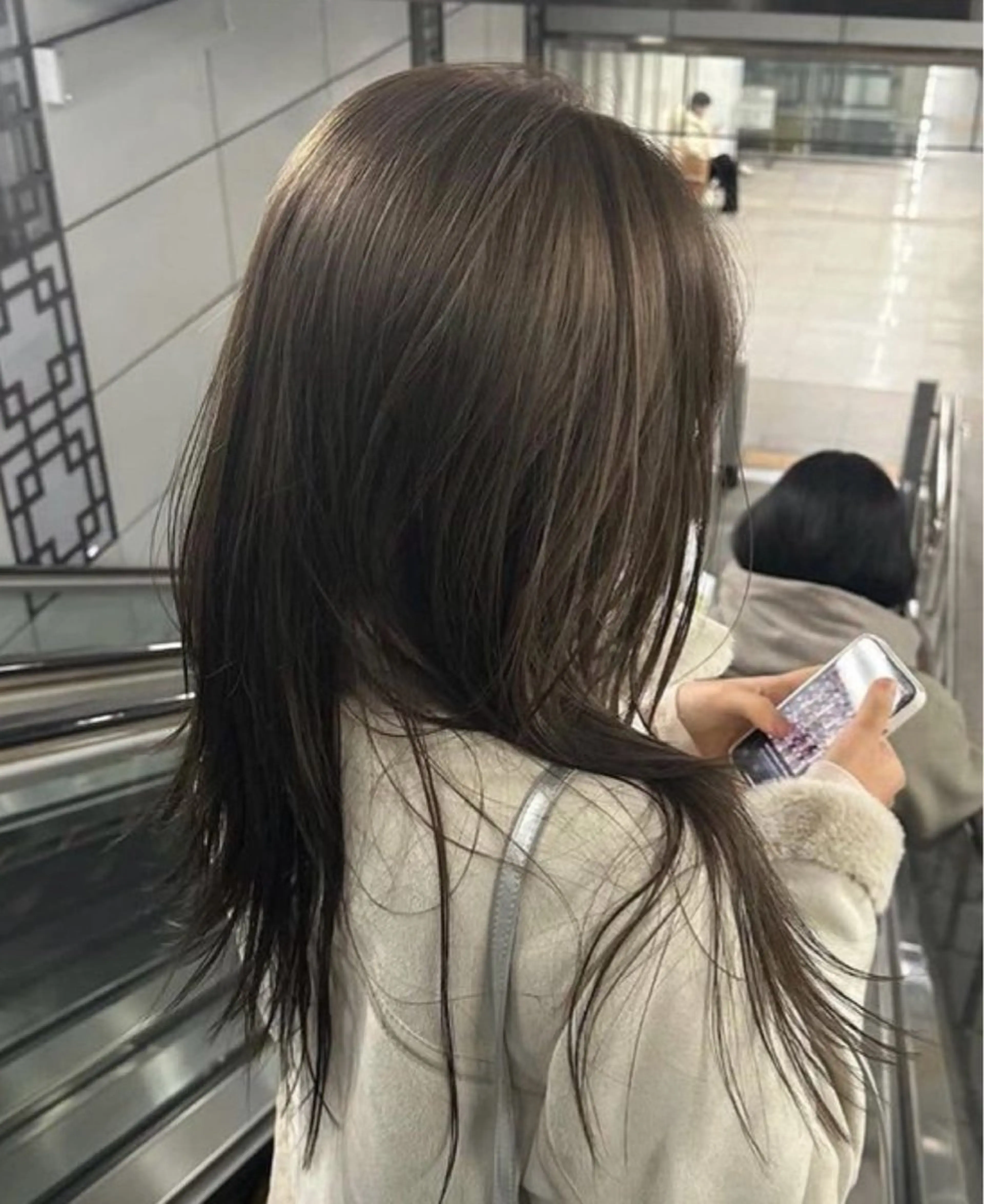ロング カラー 相場 蓮花のヘアスタイル