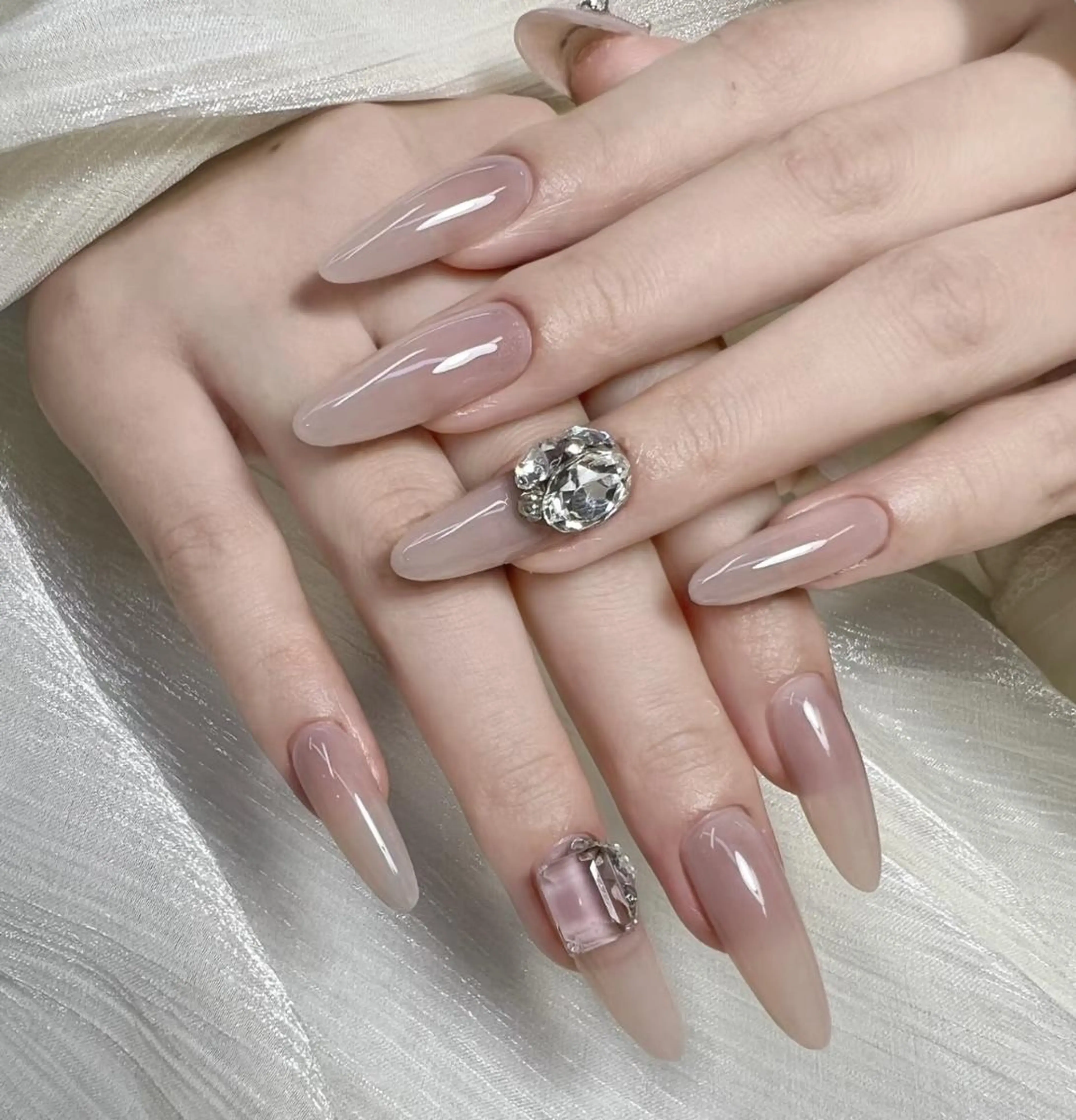 ハンドネイル Sunny Nailのネイルデザイン