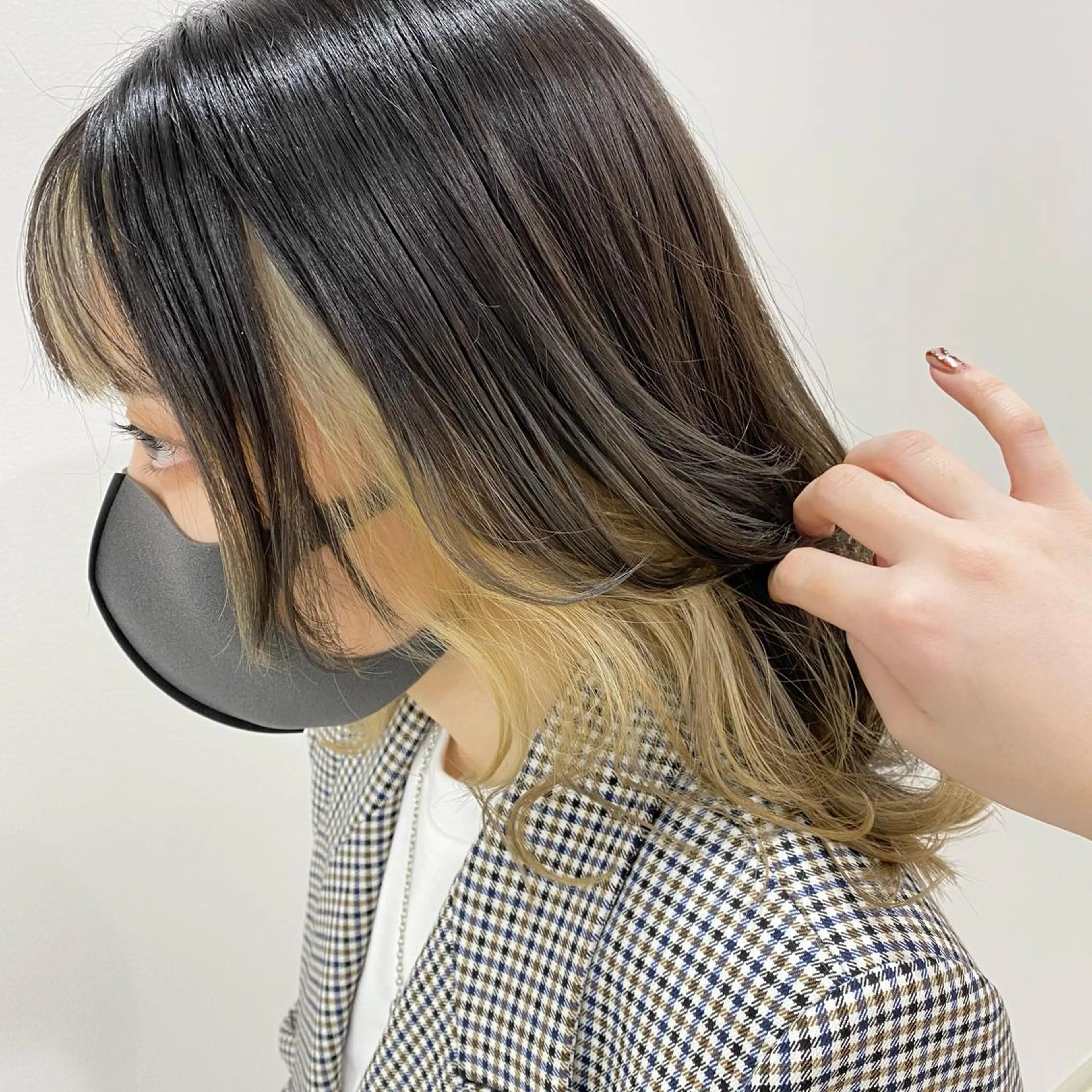 ミディアム カラー マンツーマン女性 美容師 奏のヘアスタイル