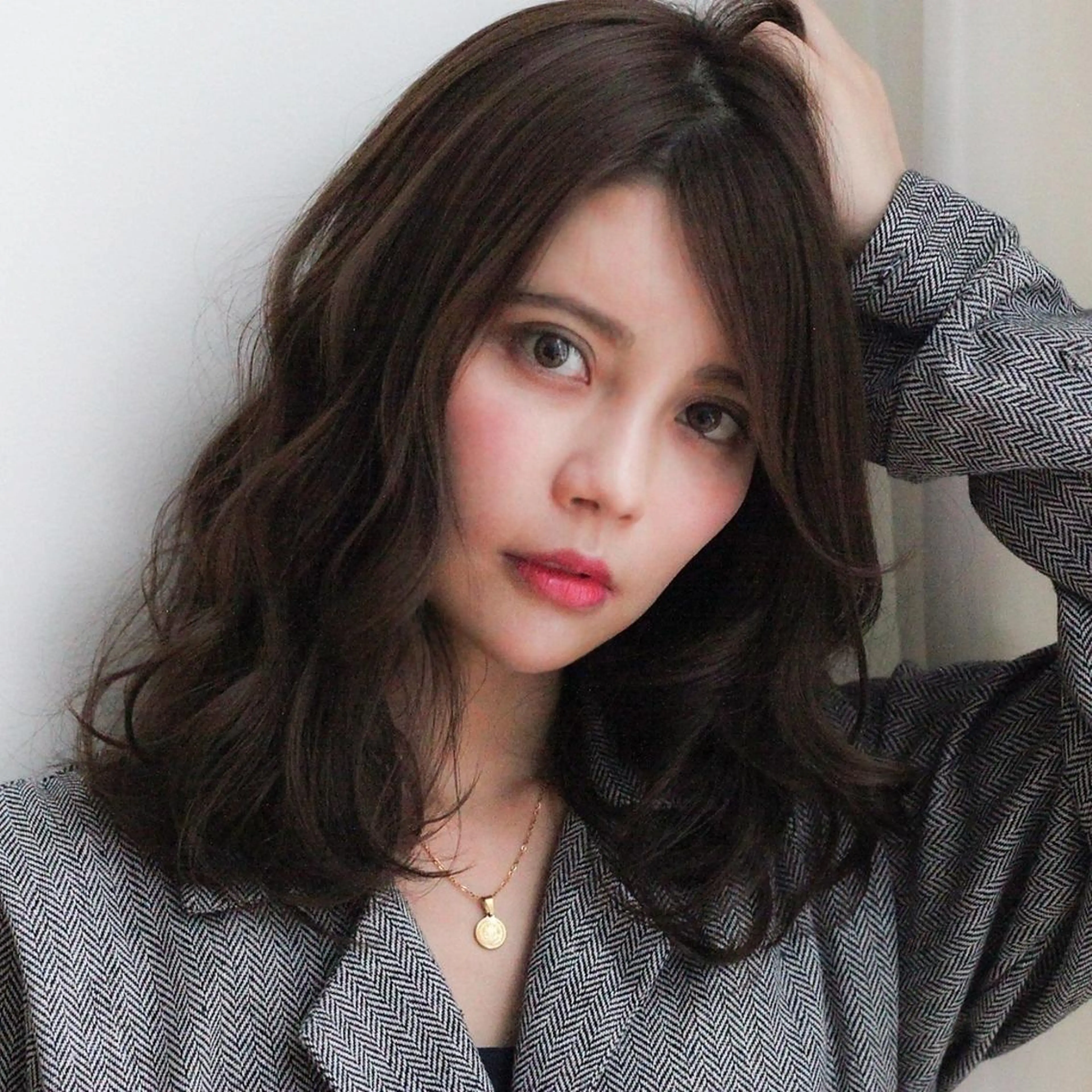 セミロング カラー パーマ ヘアアレンジ カット トリートメント 髪質改善/韓国風 レイヤー/田村祐樹のヘアスタイル