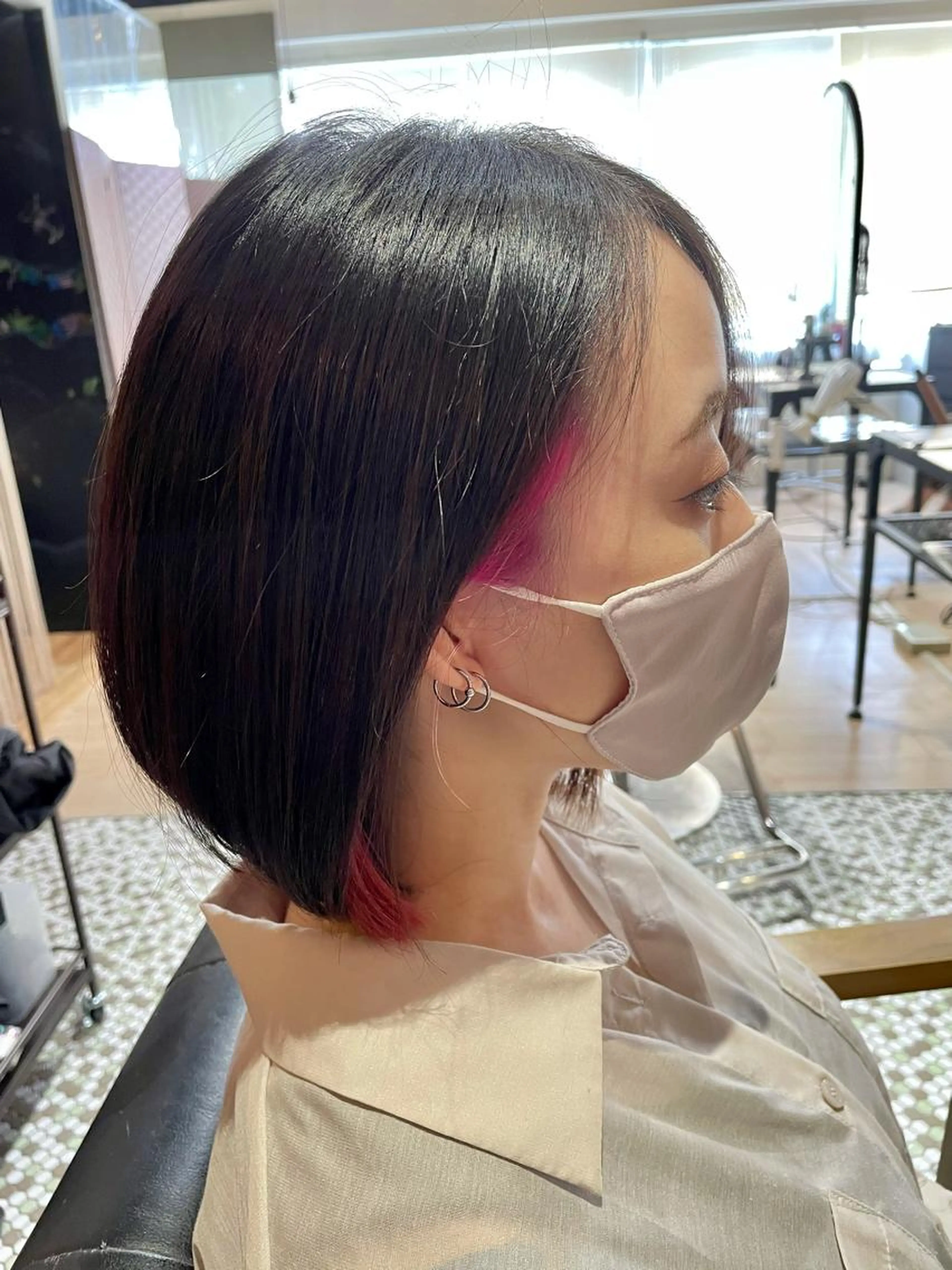 ポイントonカラー♪イヤリングカラー、前髪カラー、フロントカラー、インナーなど色が抜けてきた箇所に色を入れたい場合◎の写真