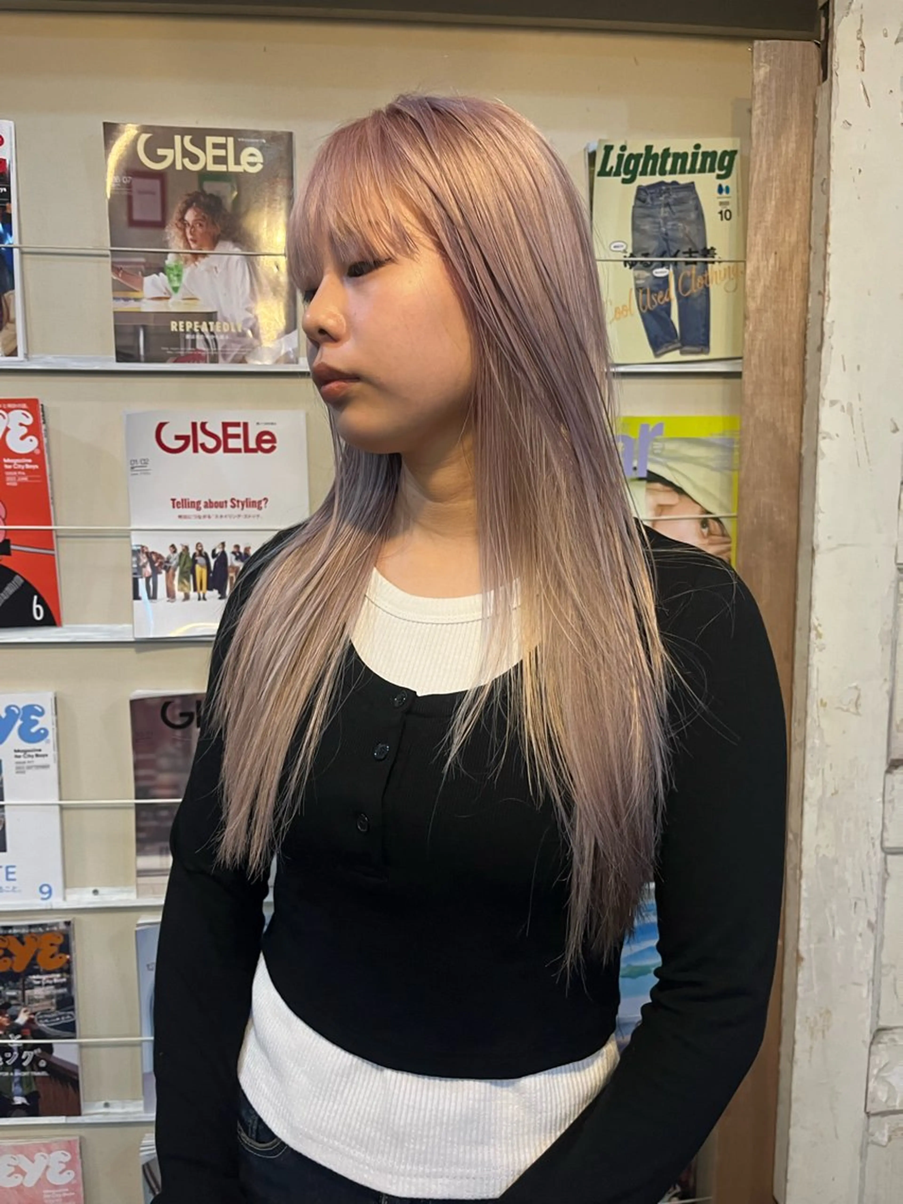 セミロング カラー カット ヘアカラー ハイトーン/顔まわり レイヤー/YUKAのヘアスタイル