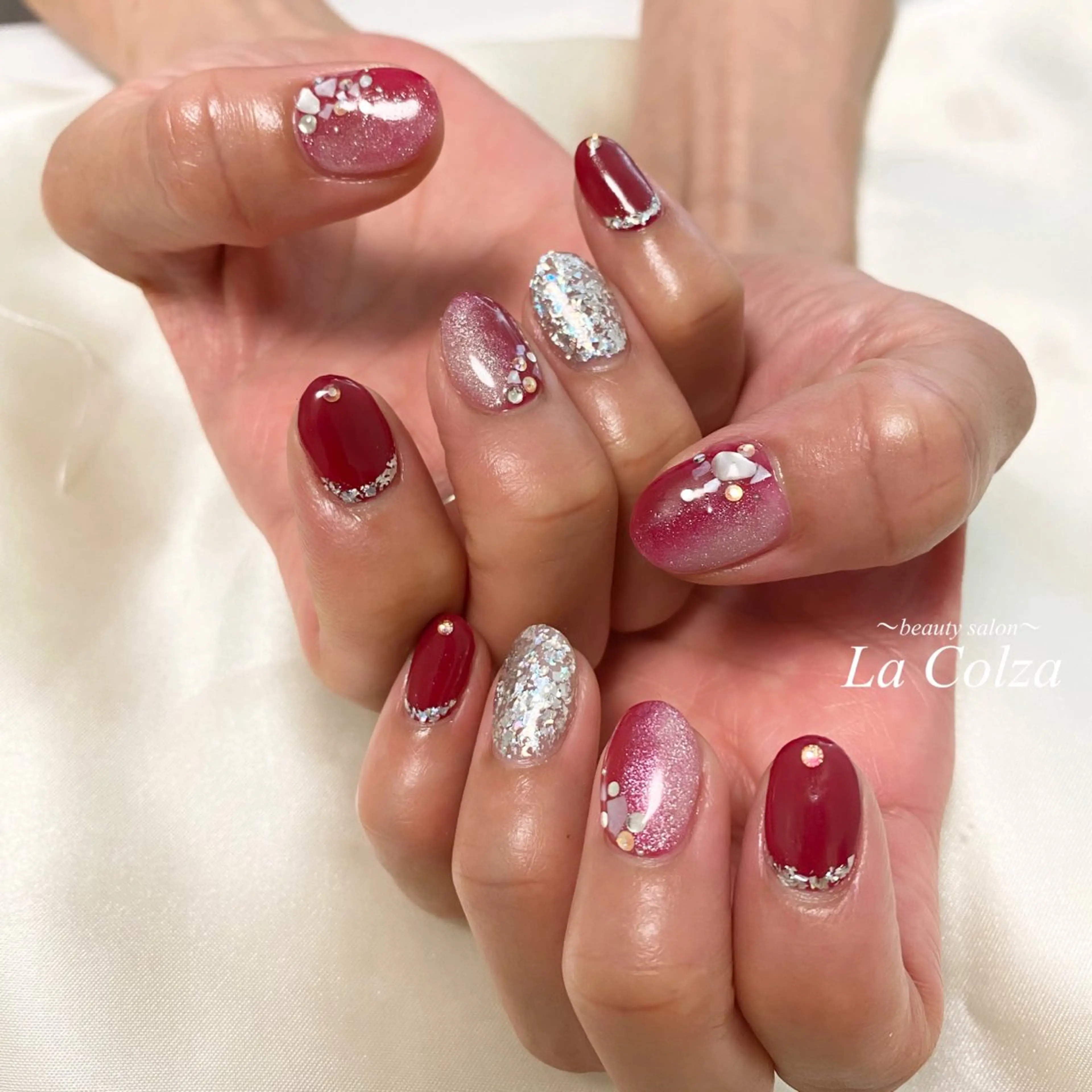 ネイル La Colzaのネイルデザイン